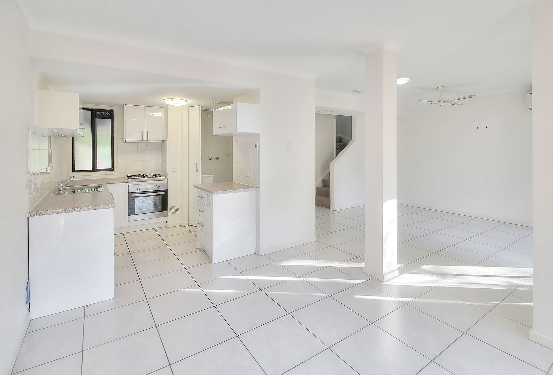 8/45 Barrett Street, Robertson, QLD 4109