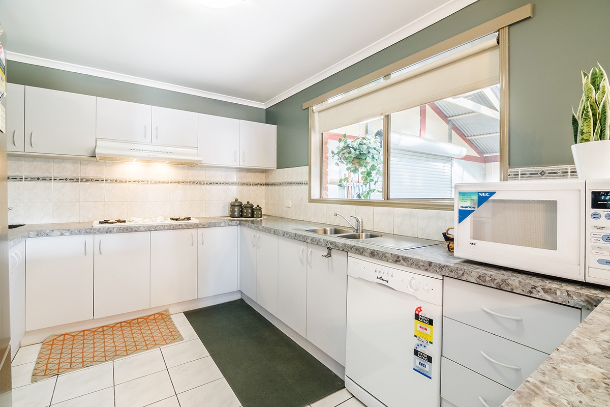 10 Landau Court, Cranbourne North, VIC 3977