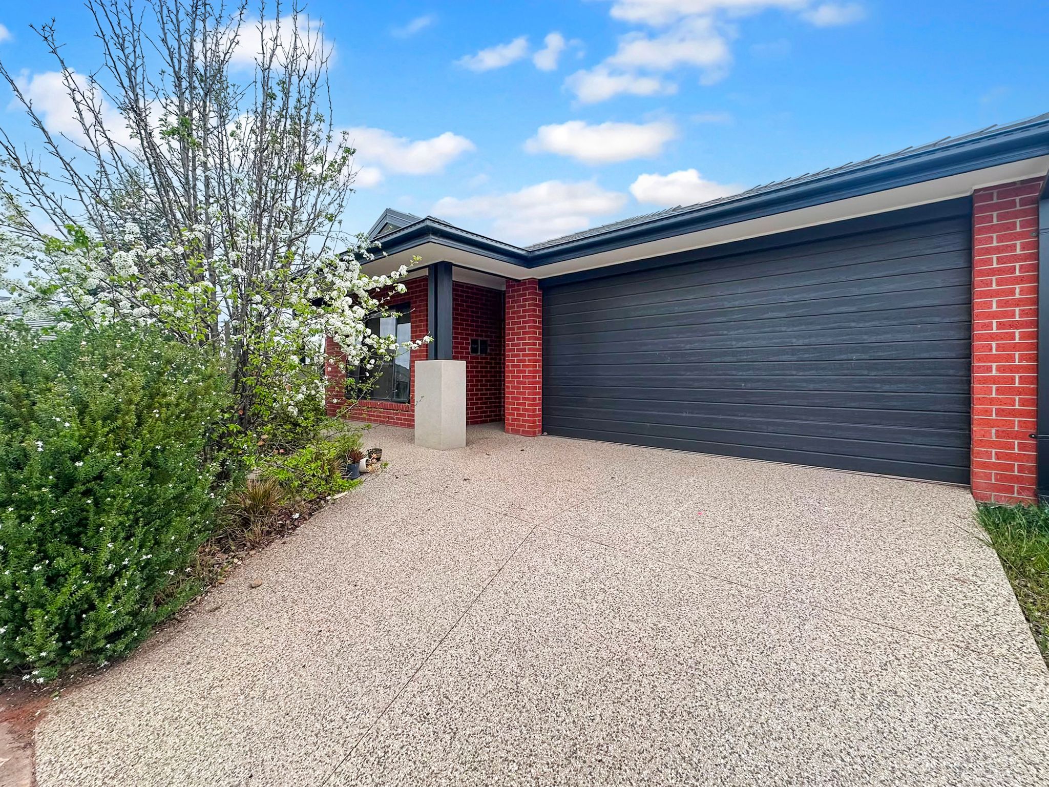 40 Rachel Way, THORNHILL PARK, VIC 3335