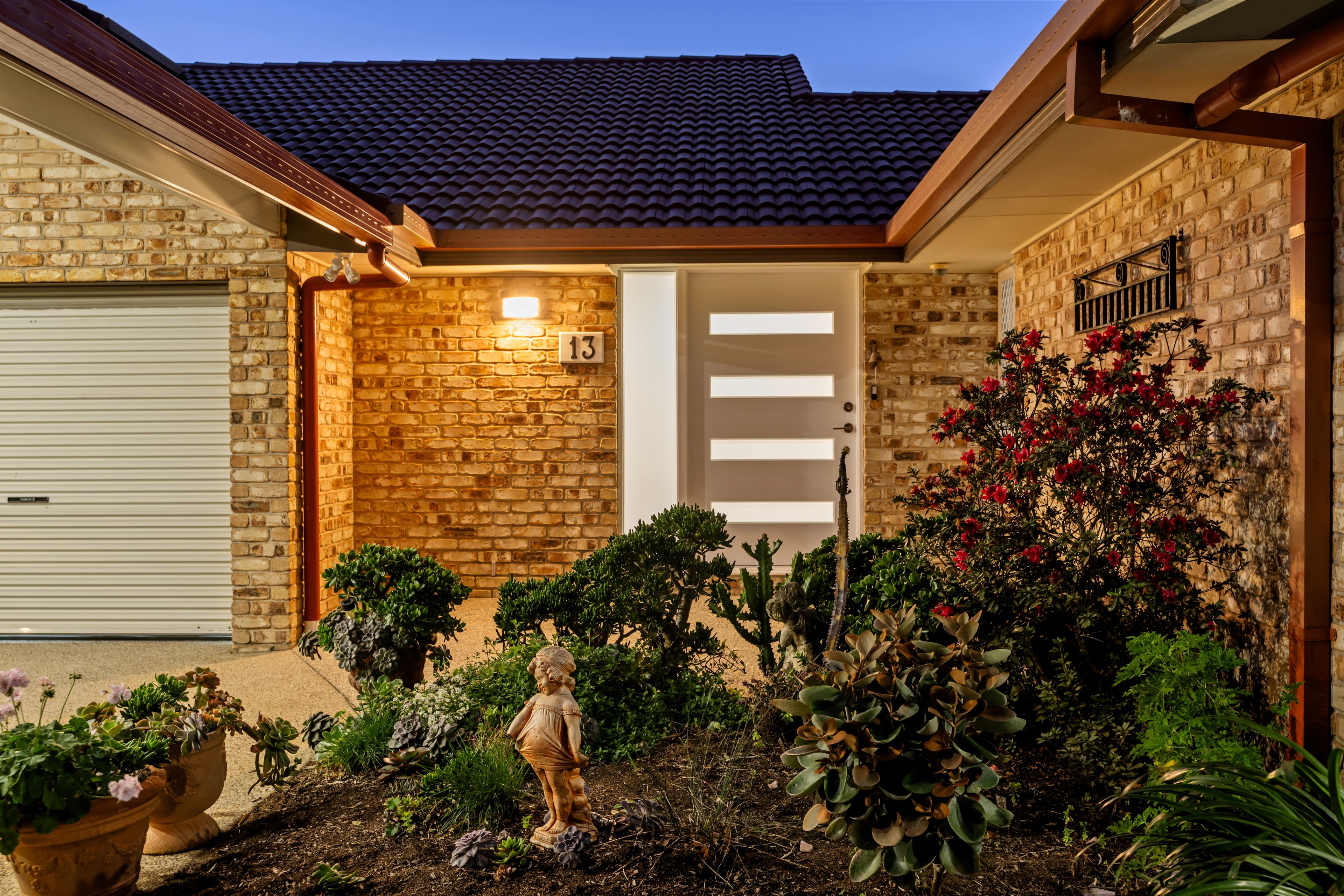 13 Inverness Court — photo 18 of 19