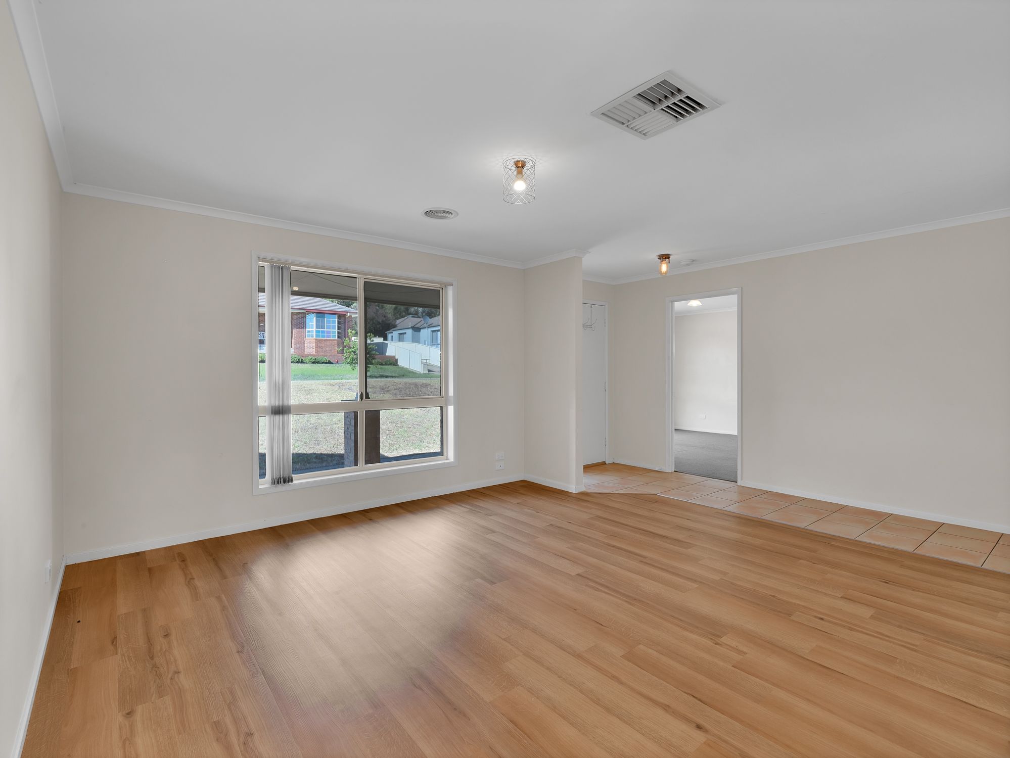 42 Dunne Crescent, Thurgoona, NSW 2640