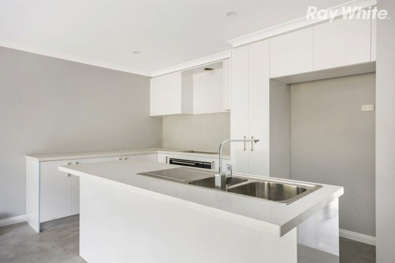 2/11 Paton Crescent, Boronia, VIC 3155