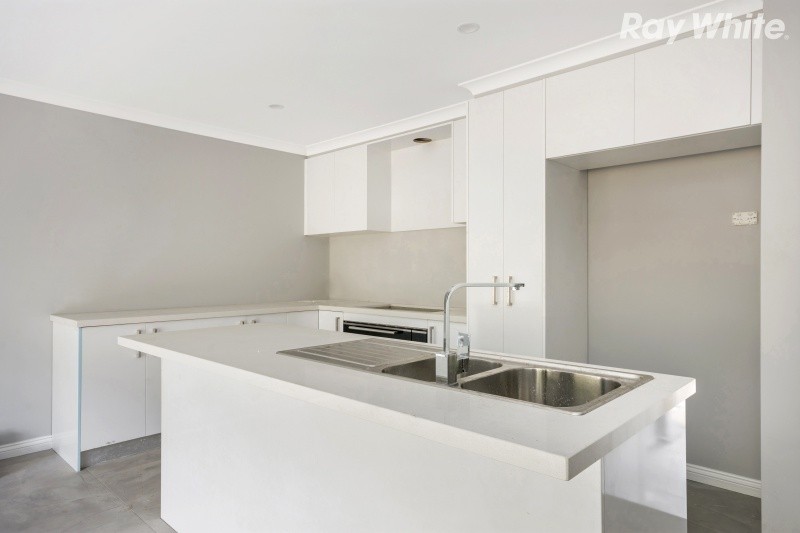 2/11 Paton Crescent, Boronia, VIC 3155
