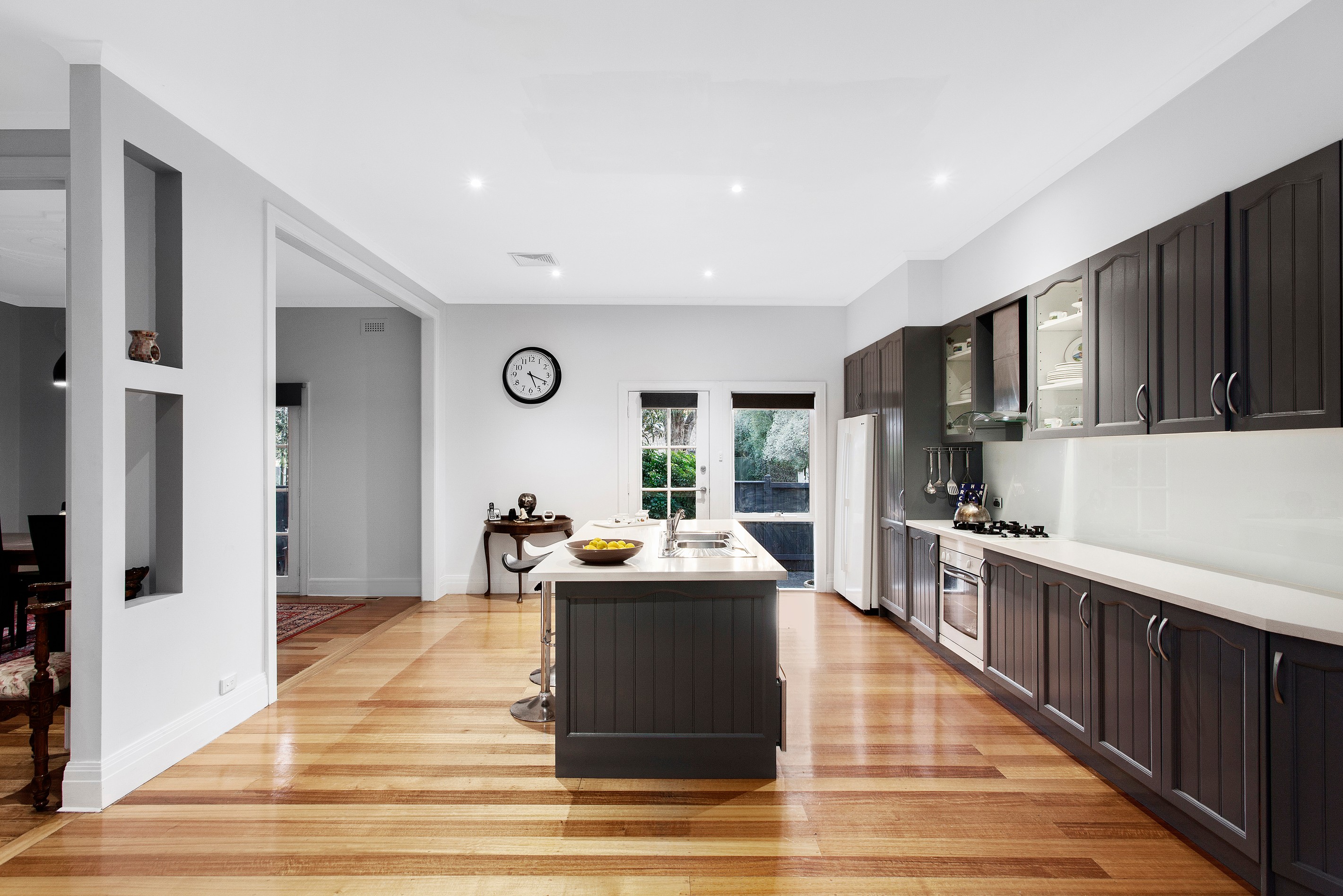 11 Munro Avenue, Carnegie, VIC 3163