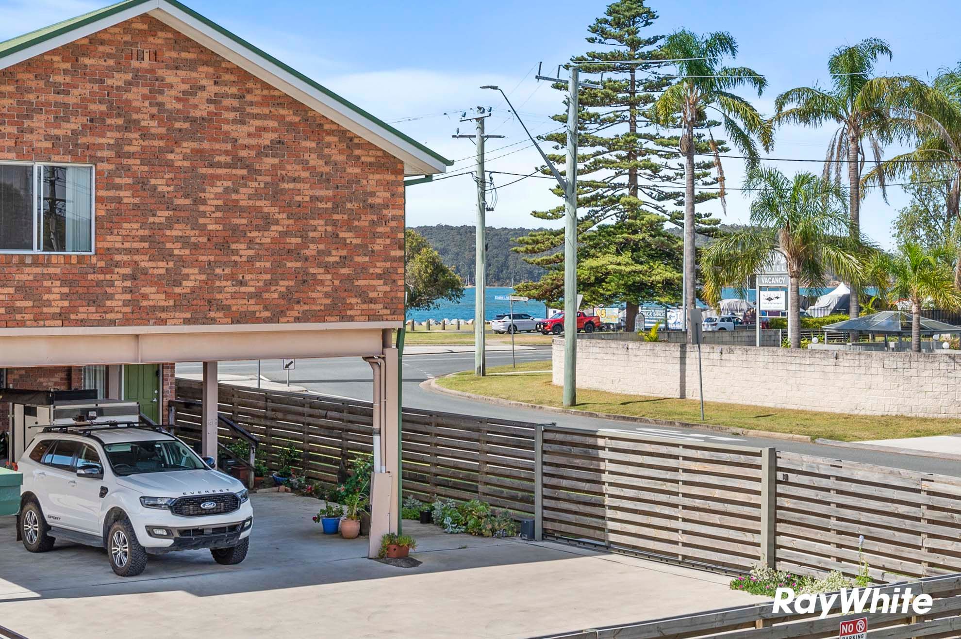 12-15/54 Beach Road — photo 19 of 26