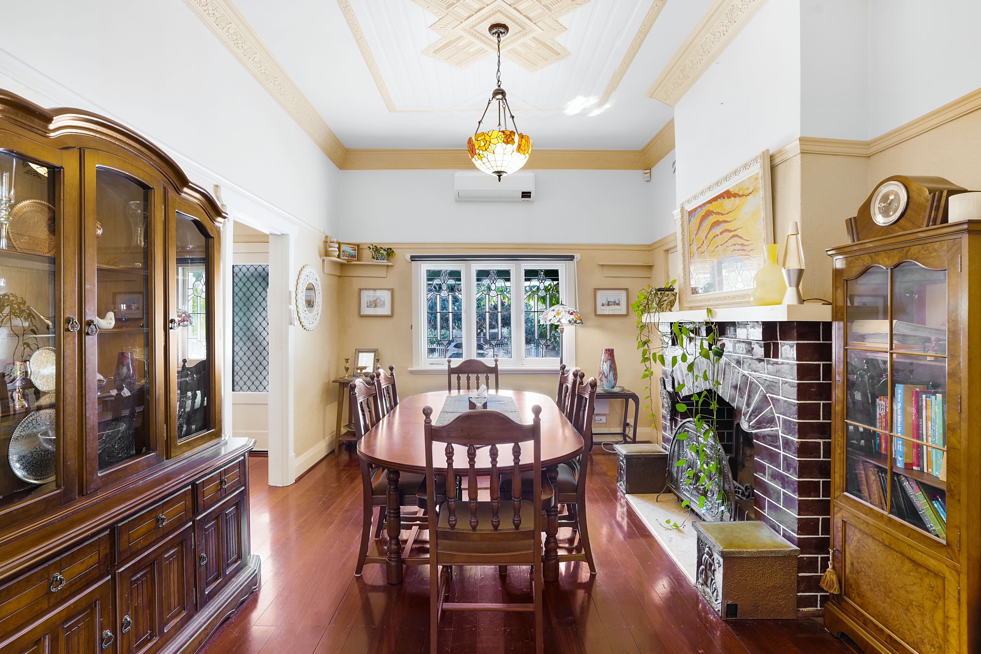 107 Shakespeare Street — photo 8 of 30