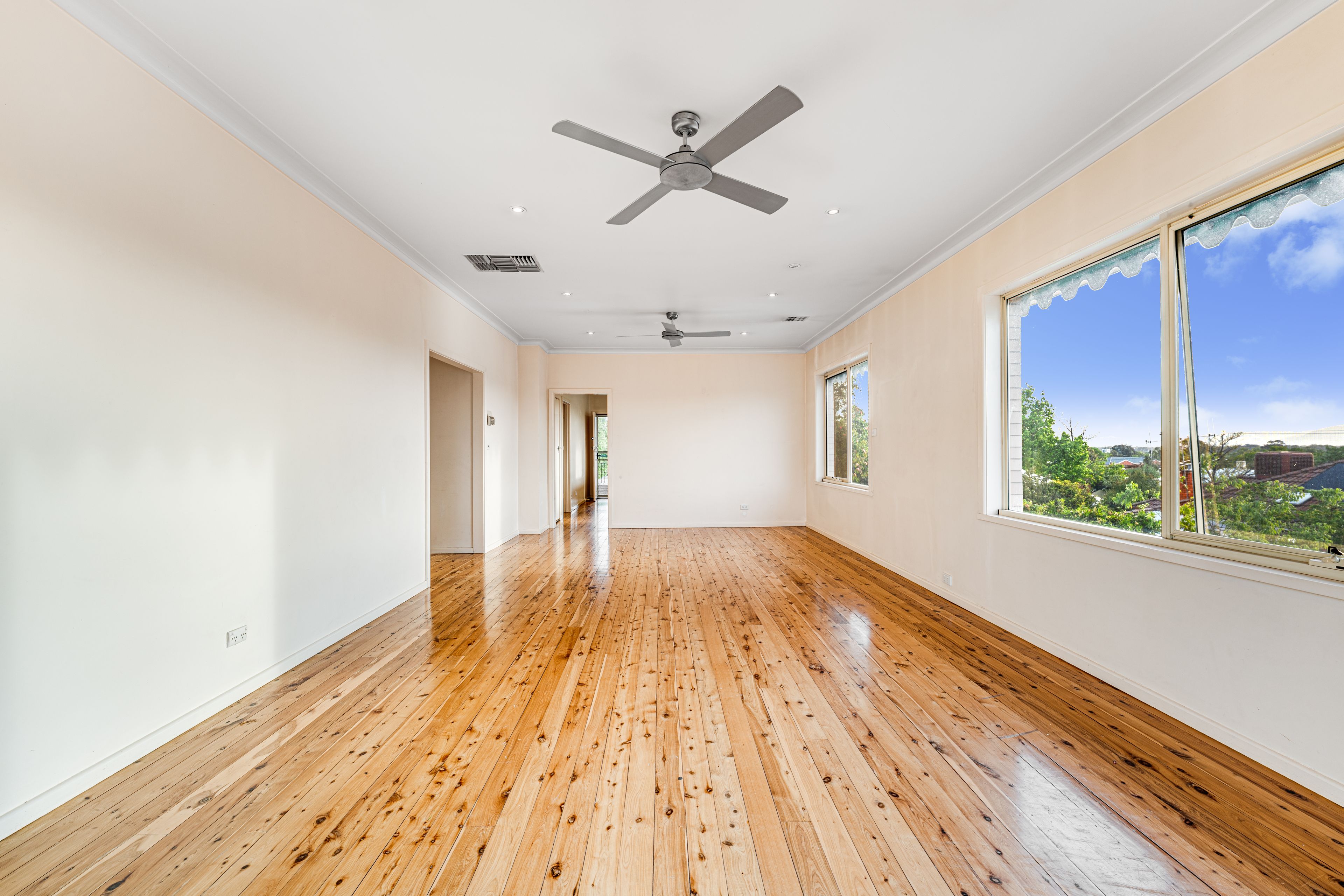 333 Chambers Avenue — photo 4 of 30