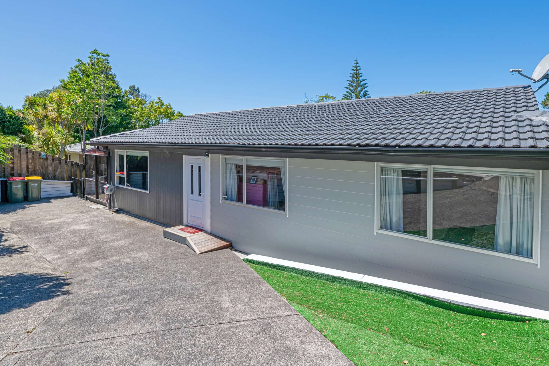 12 Airey Place photo 15