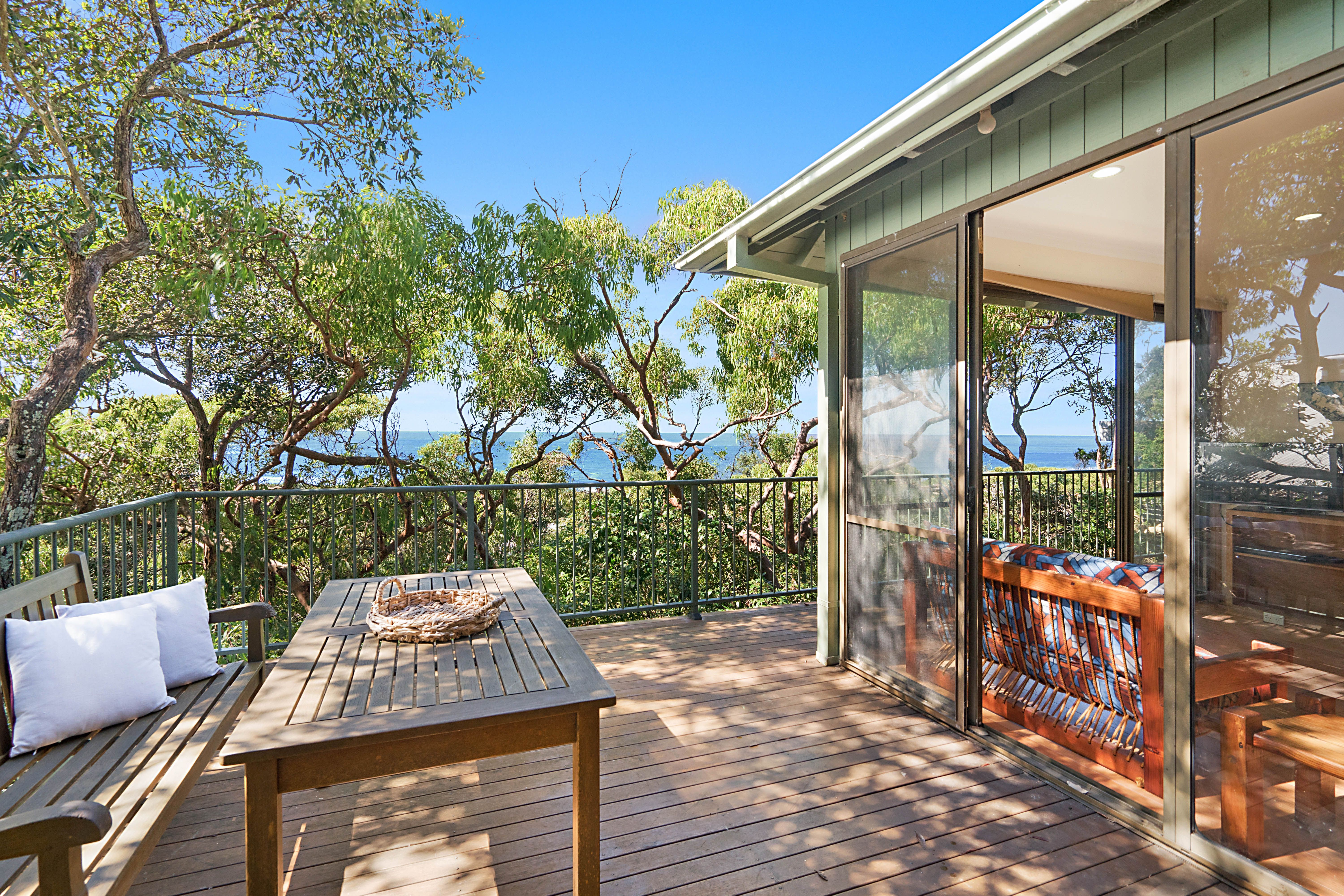 54 Grandview Crescent, Killcare NSW 2257
