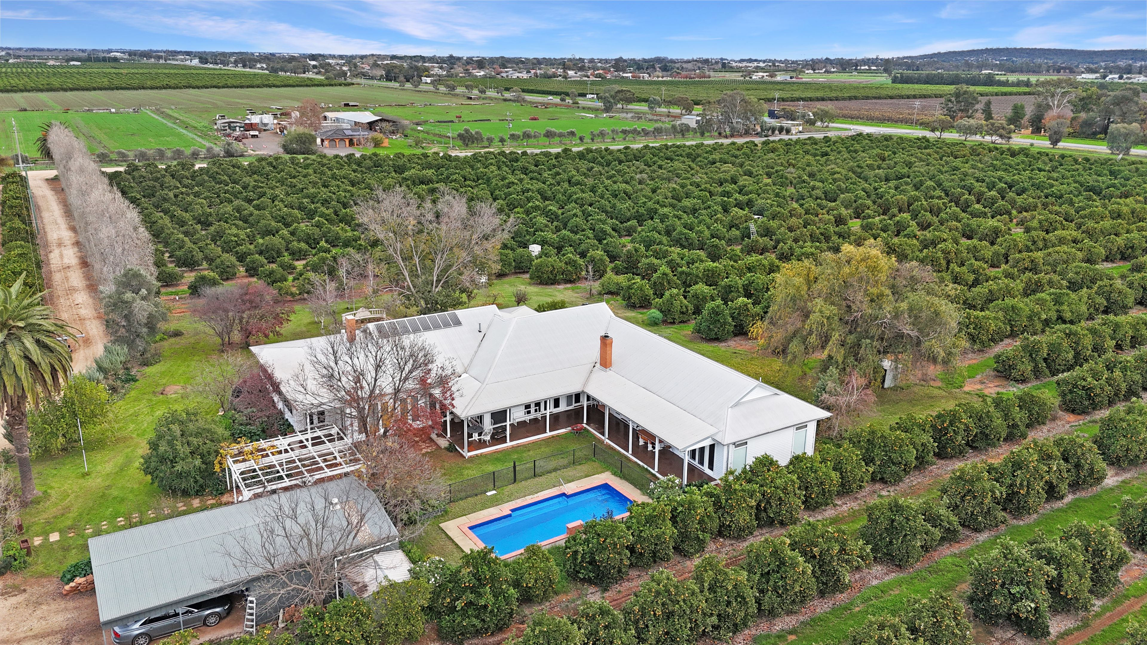 Farm 253/29 Ross Road — photo from Ray White Rural Griffith