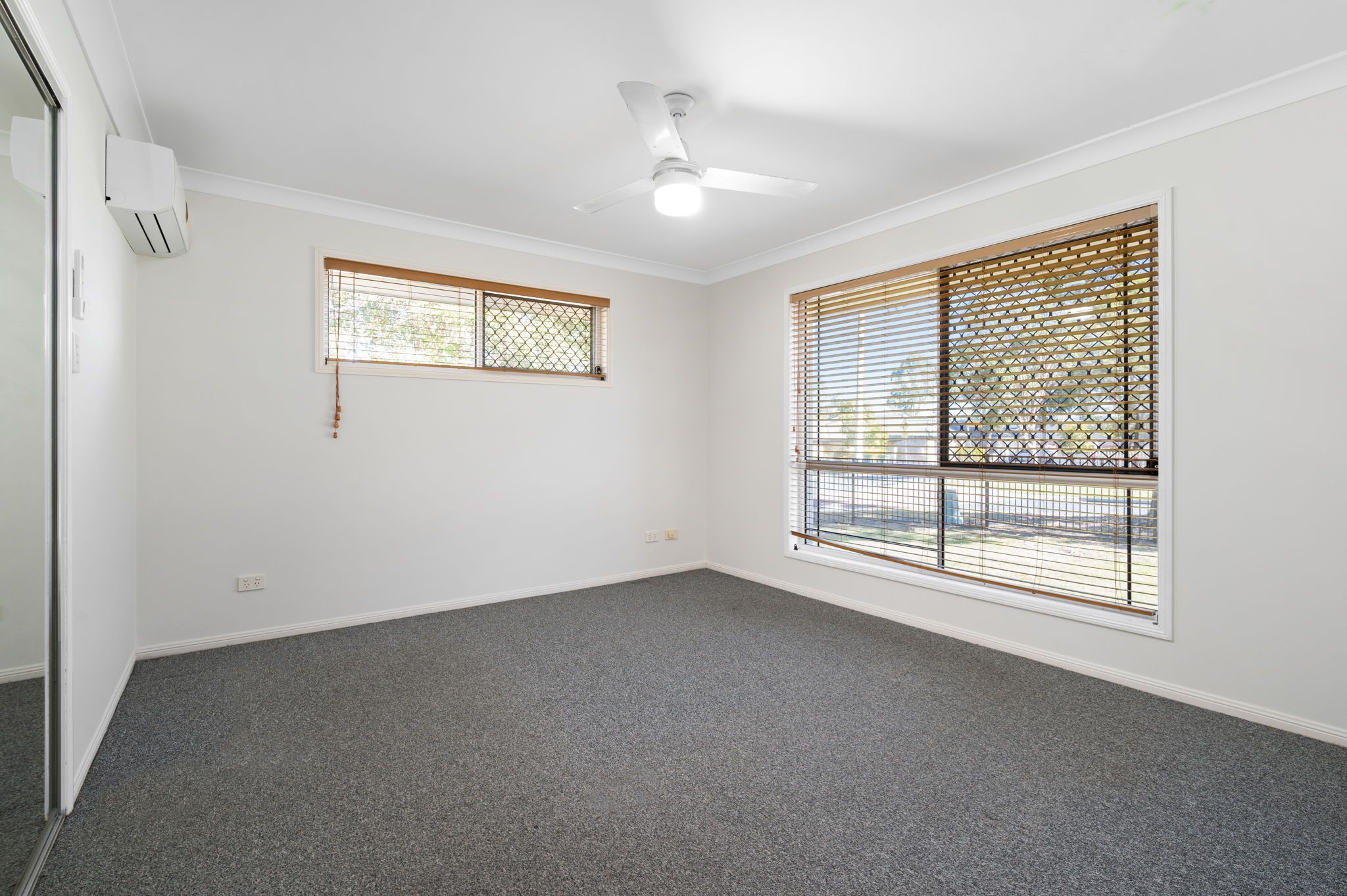 1 Harriet Court, Springfield Lakes, QLD 4300