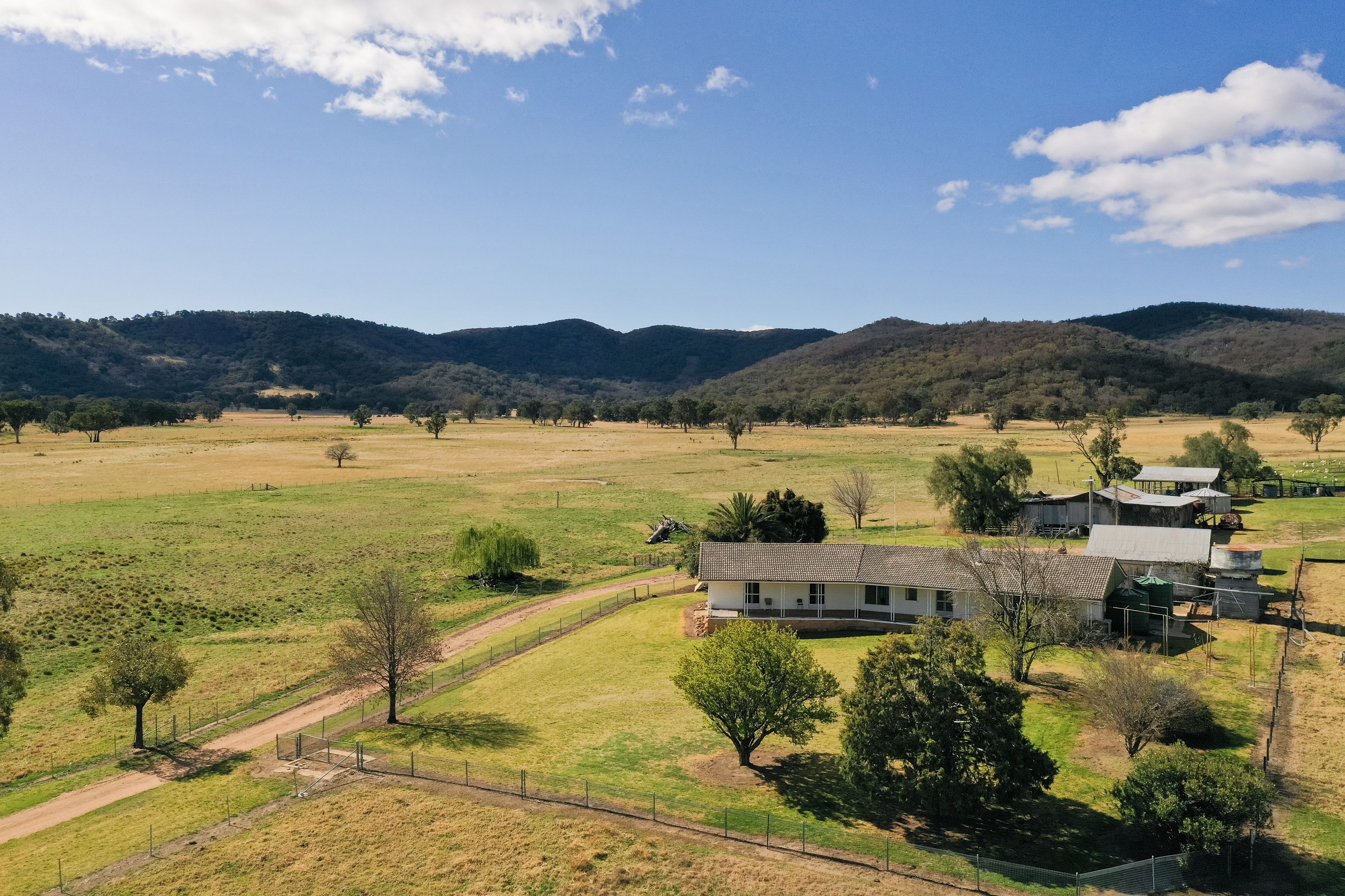 'Bimbadeen' Dry Creek Road, Bundarra, NSW 2359