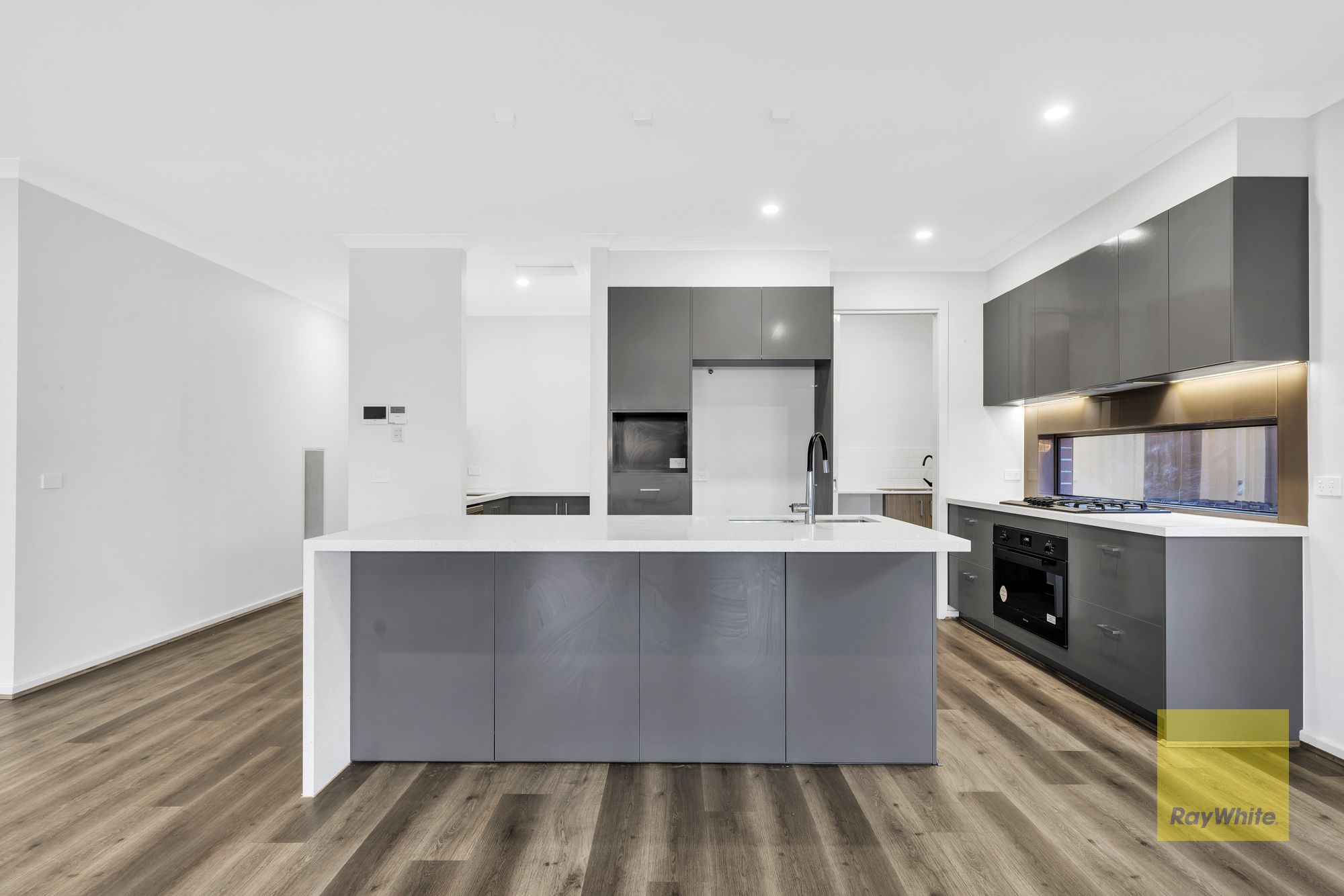 10 Alisma Avenue — photo 19 of 22