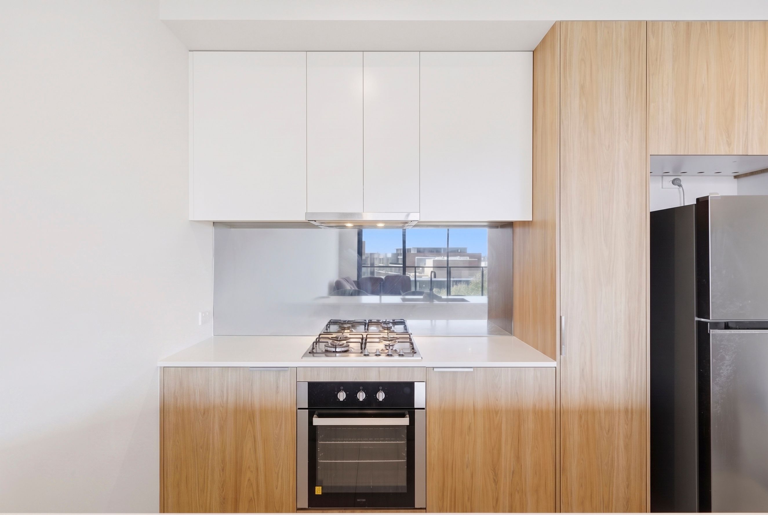 602/8 Murrell Street — photo 6 of 19