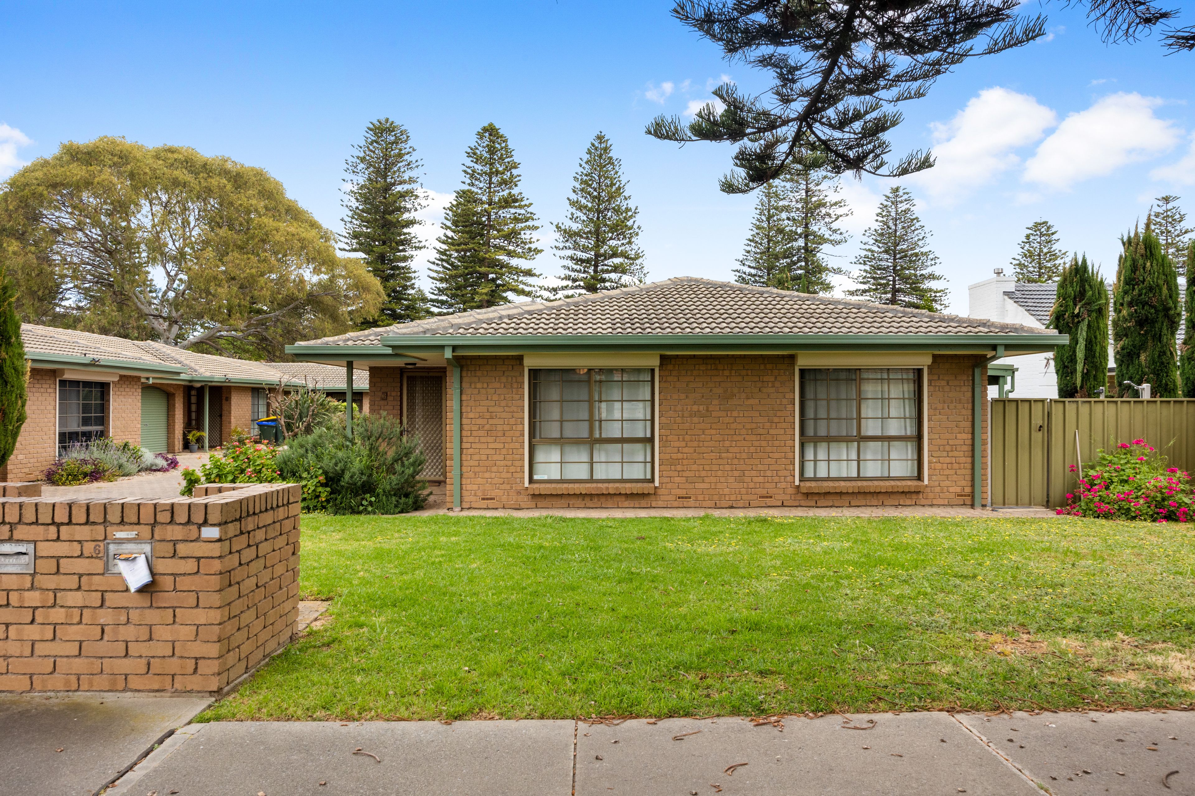 6/43 White Street — photo from Ray White Grange
