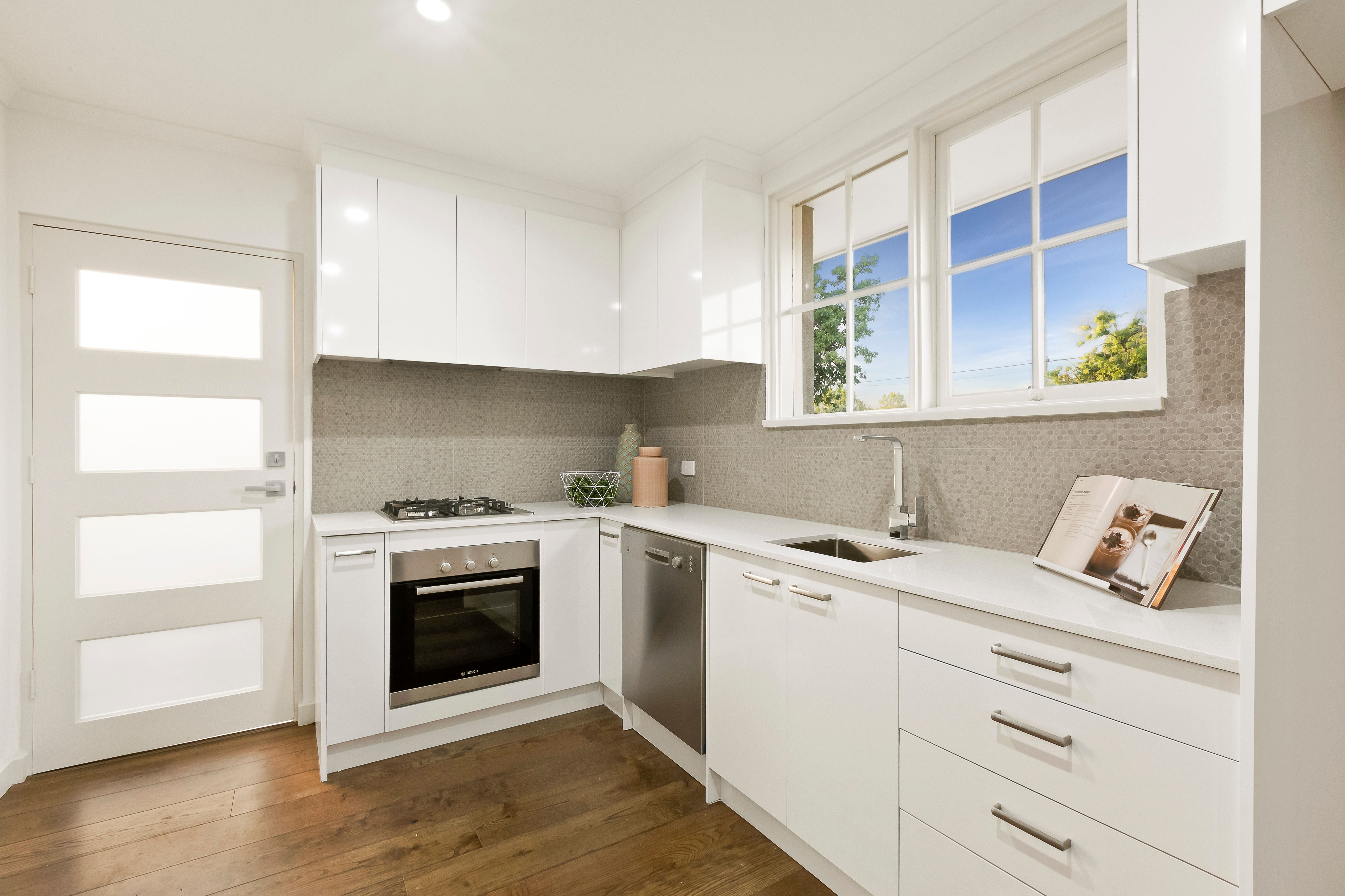 4/571 Neerim Road, Hughesdale, VIC 3166