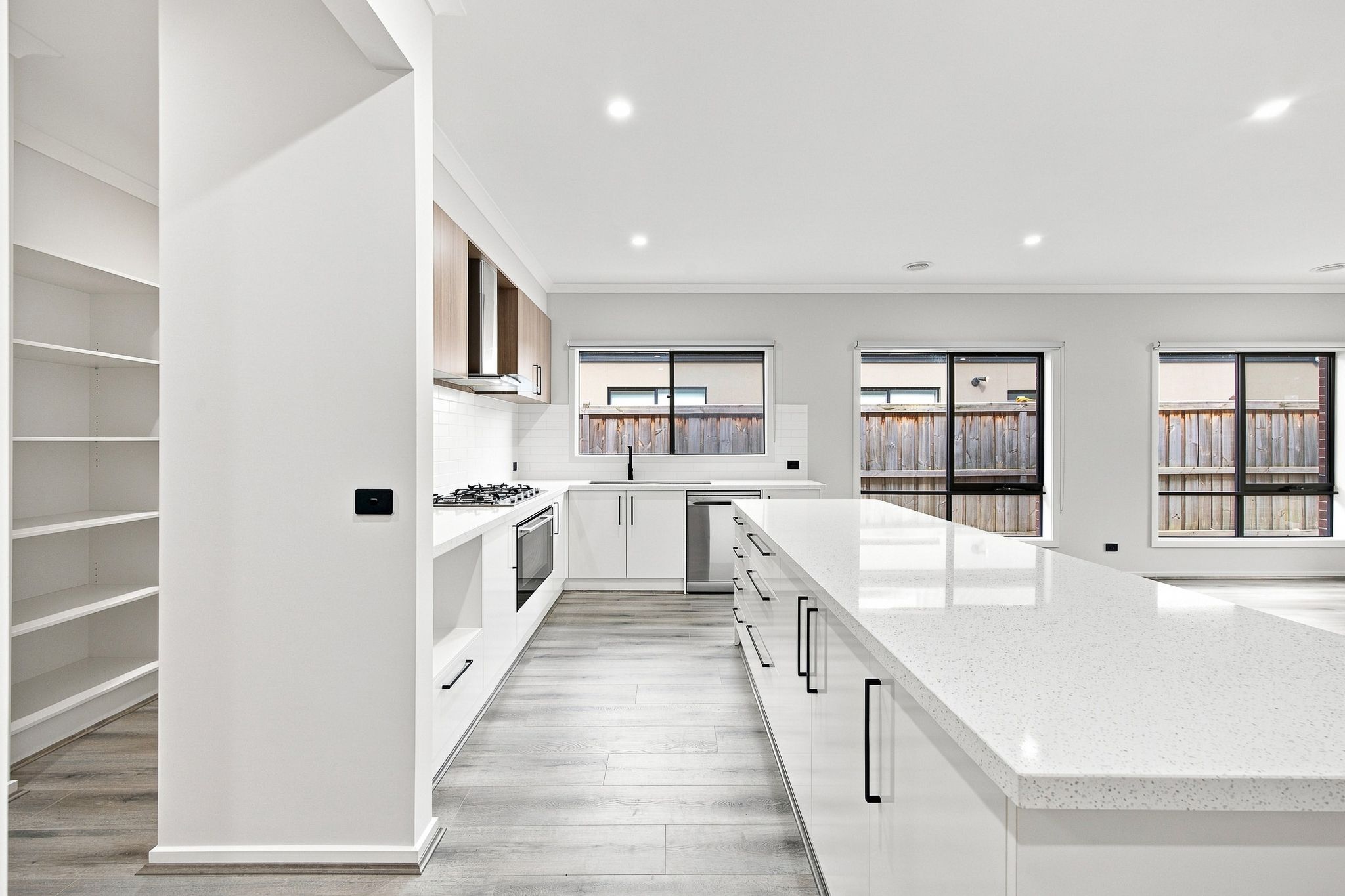 31 Smiths Lane, Clyde North, VIC 3978