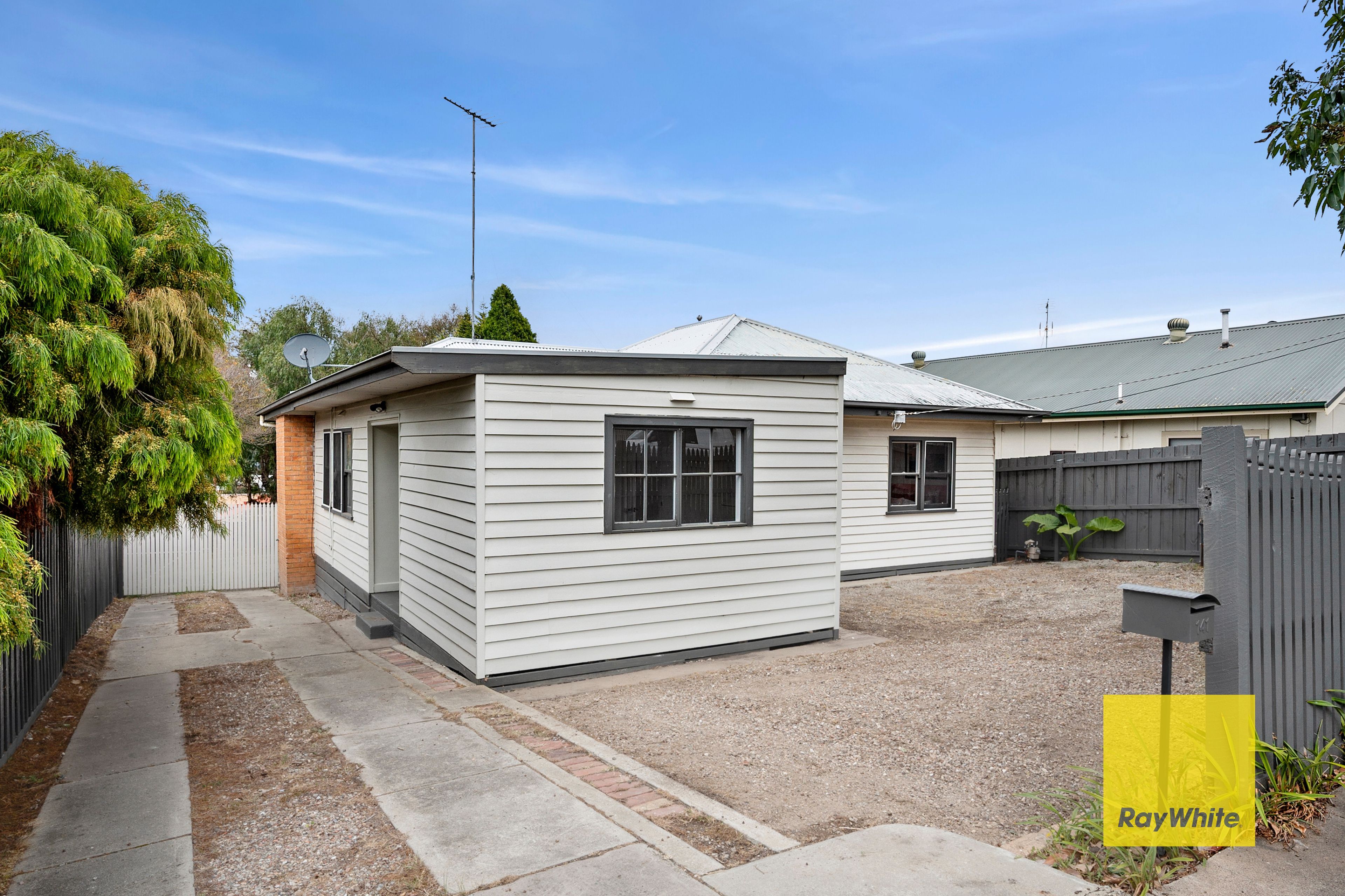 141 West Fyans Street, Newtown, VIC 3220