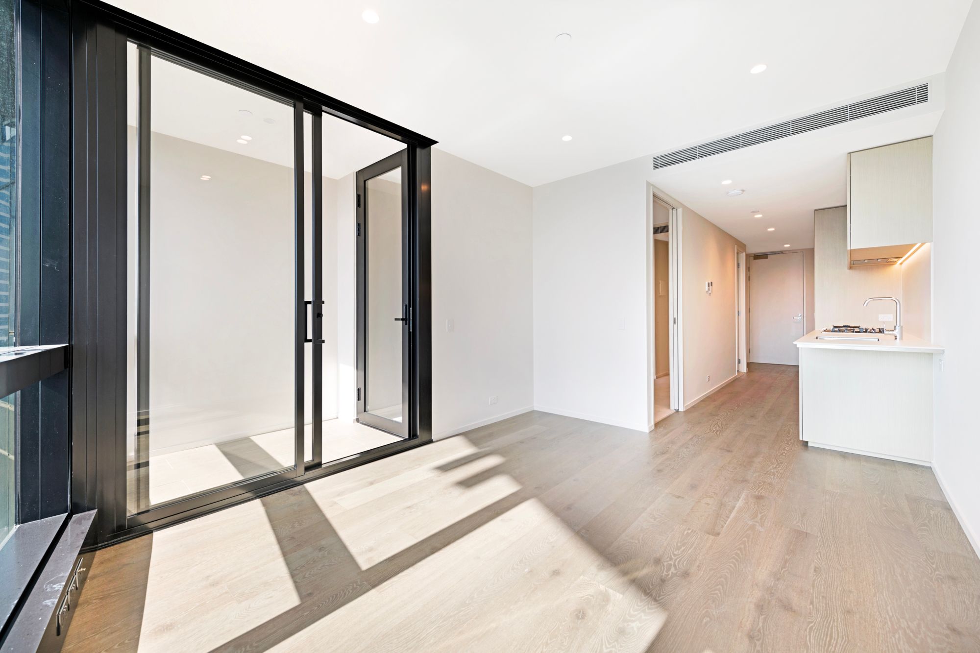 6601/70 Southbank Boulevard, Southbank, VIC 3006