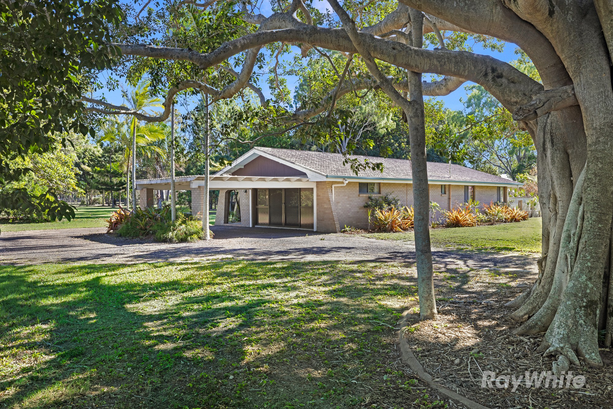 1 Melaleuca Road, Gooburrum, QLD 4670