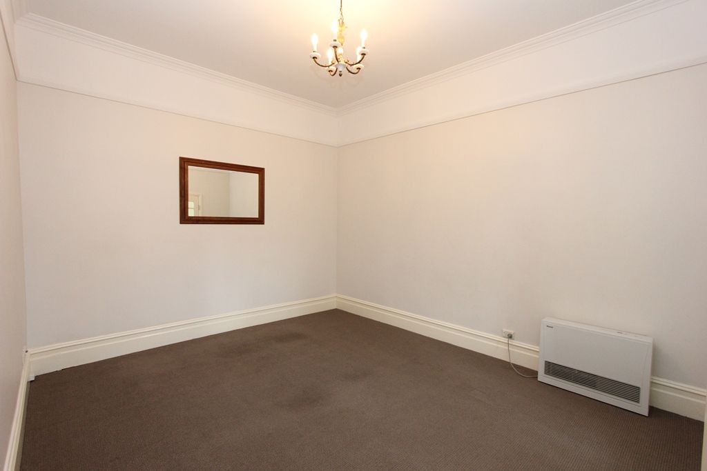 3/46 Throsby Street — photo 3 of 7