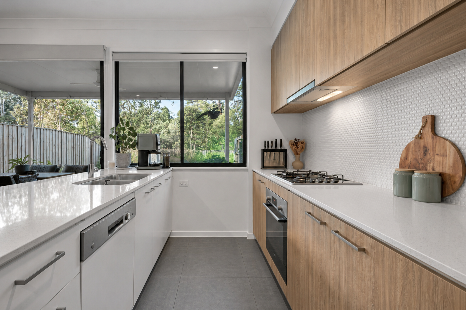 29/28 BONOGIN Road — photo 8 of 25