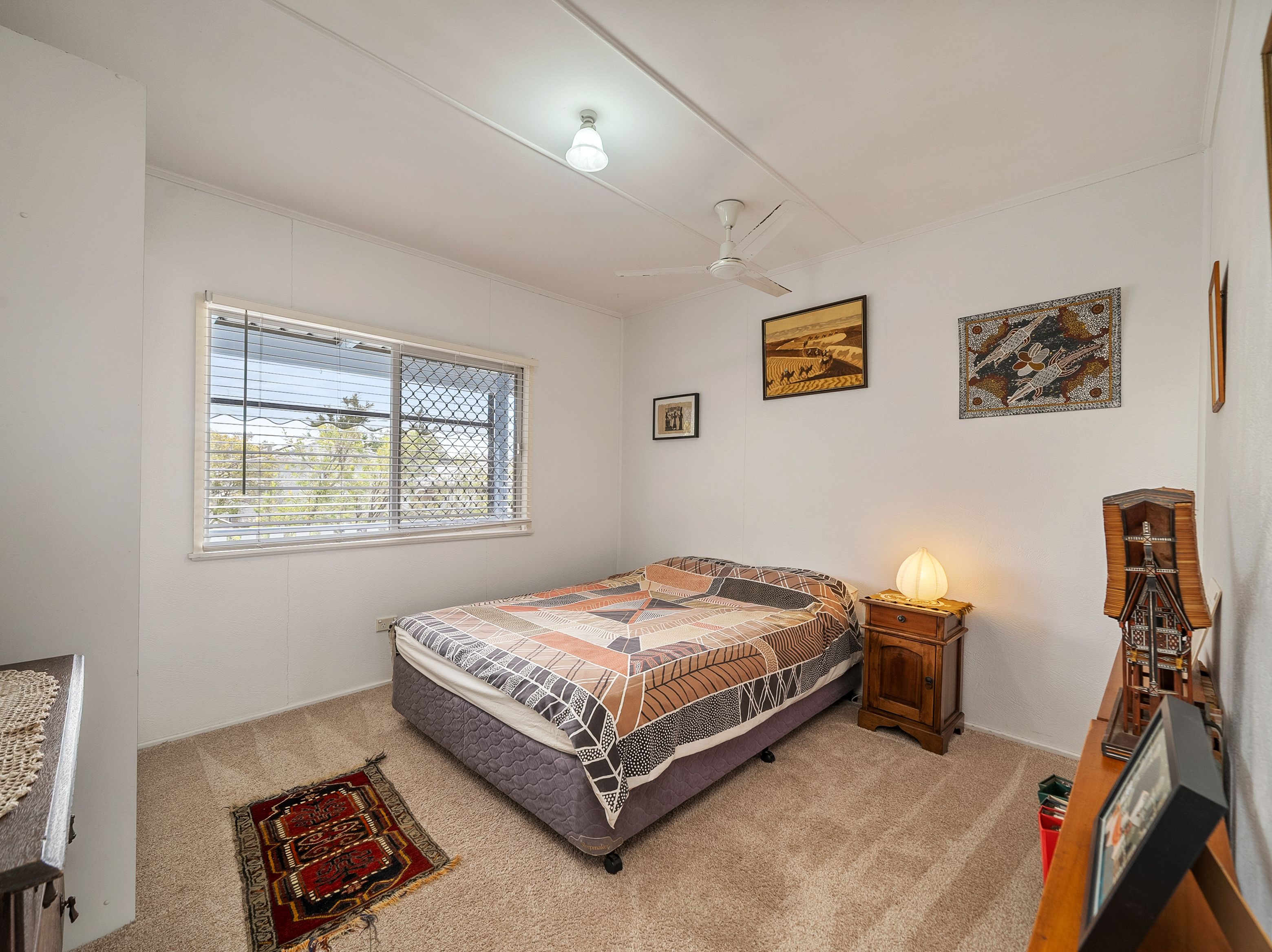 33 Ewan Street — photo 17 of 24