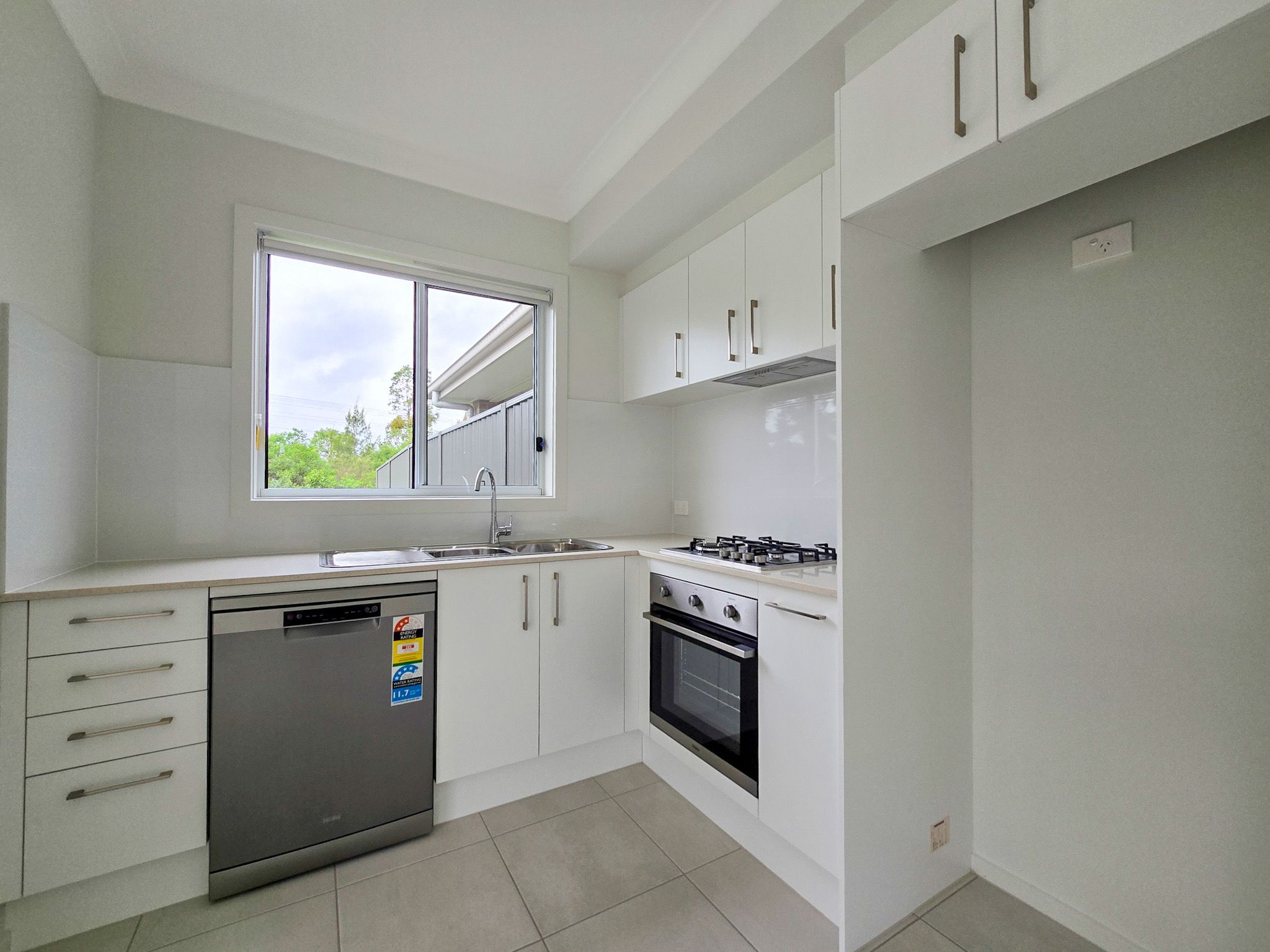 25a McGregor Way, Spring Farm, NSW 2570