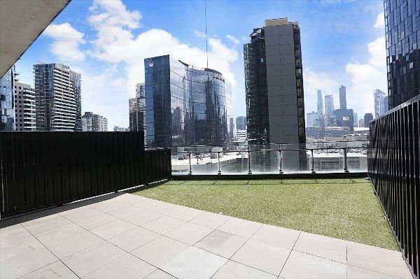 1002/45 Clarke Street, Southbank, VIC 3006