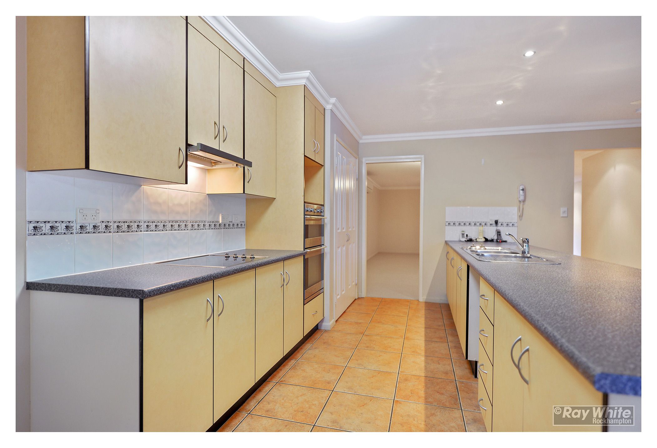 28 Archer Road, Gracemere, QLD 4702