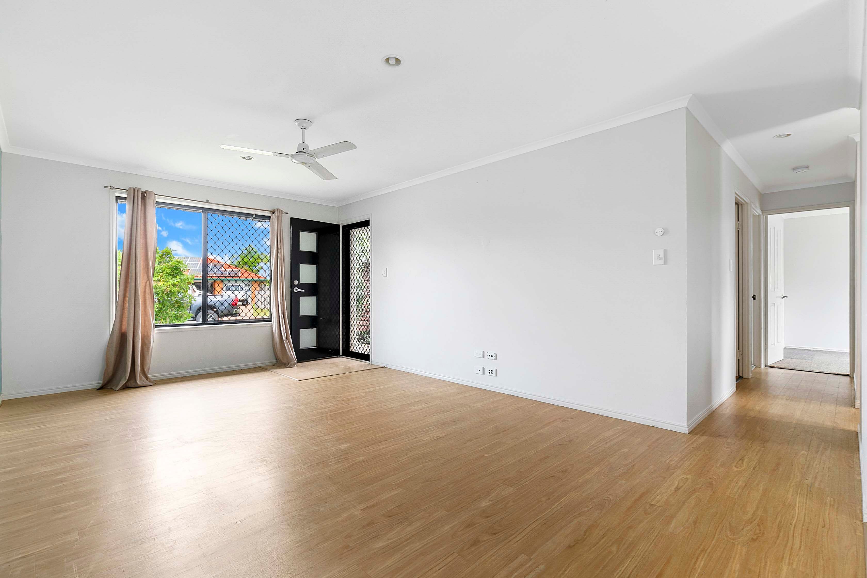 2 Moonstone Drive, Urangan, QLD 4655
