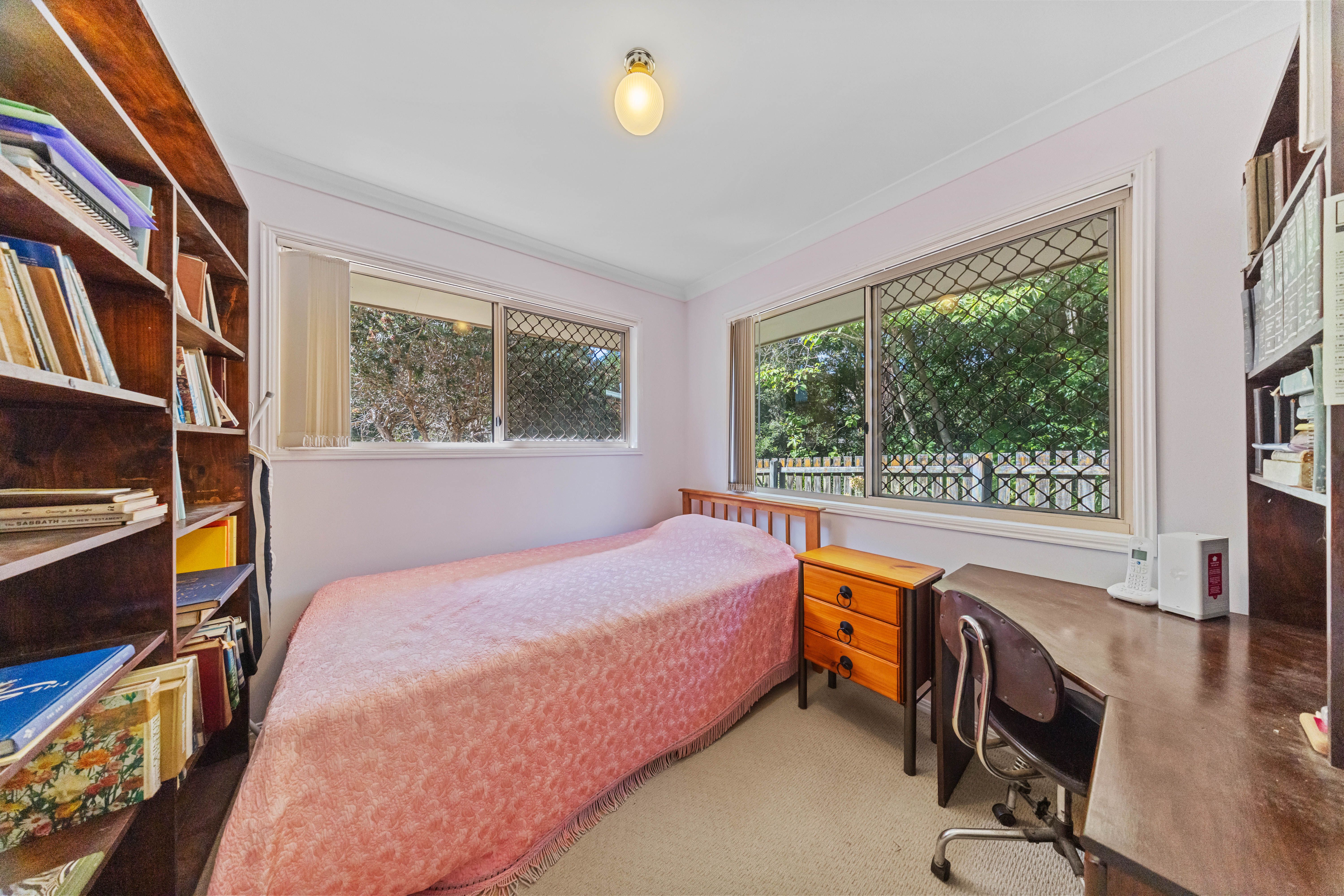 4/12 Fig Street — photo 4 of 16