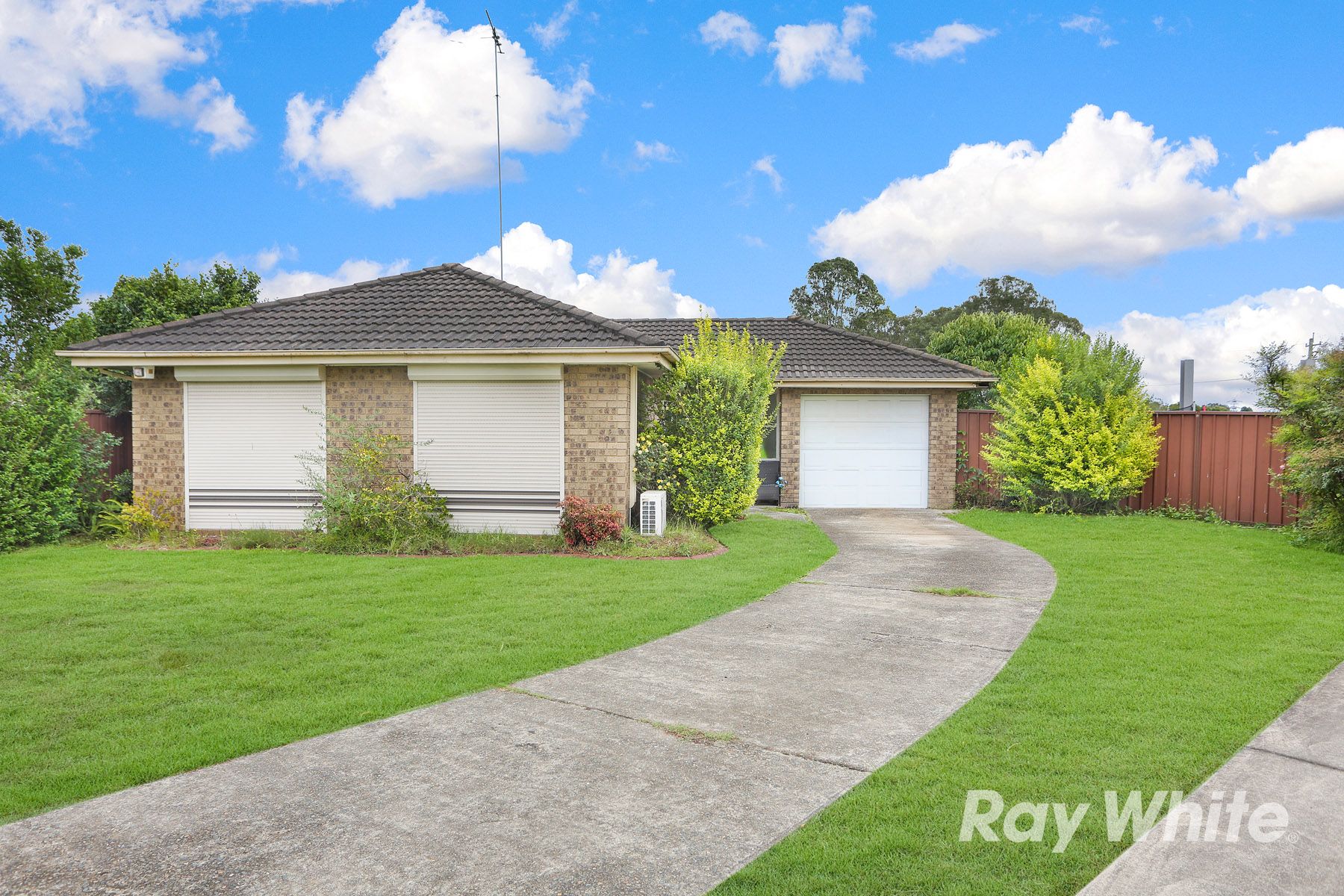 27 Rotorua Road, St Clair, NSW 2759