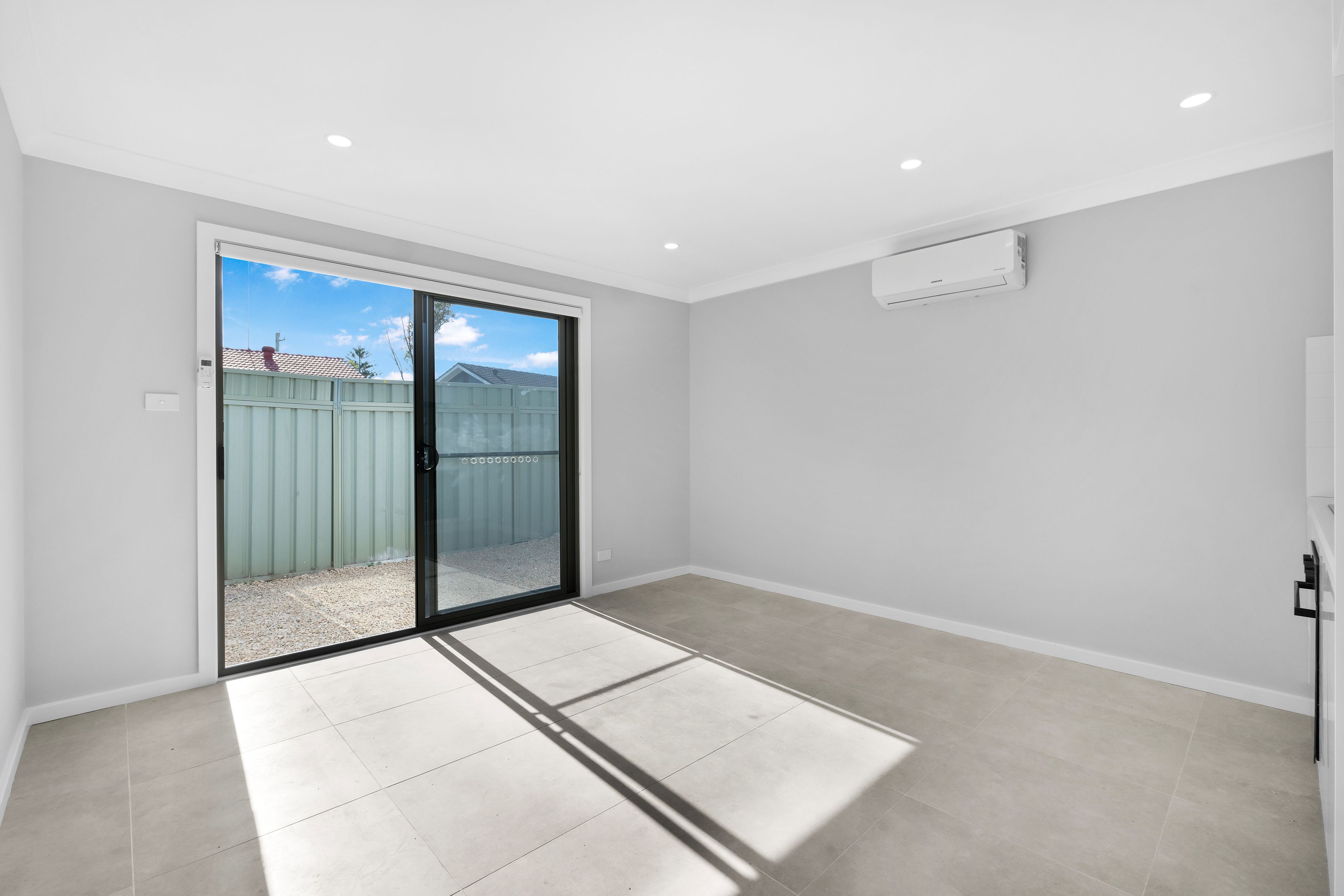 31B Marquesa Crescent, Lethbridge Park, NSW