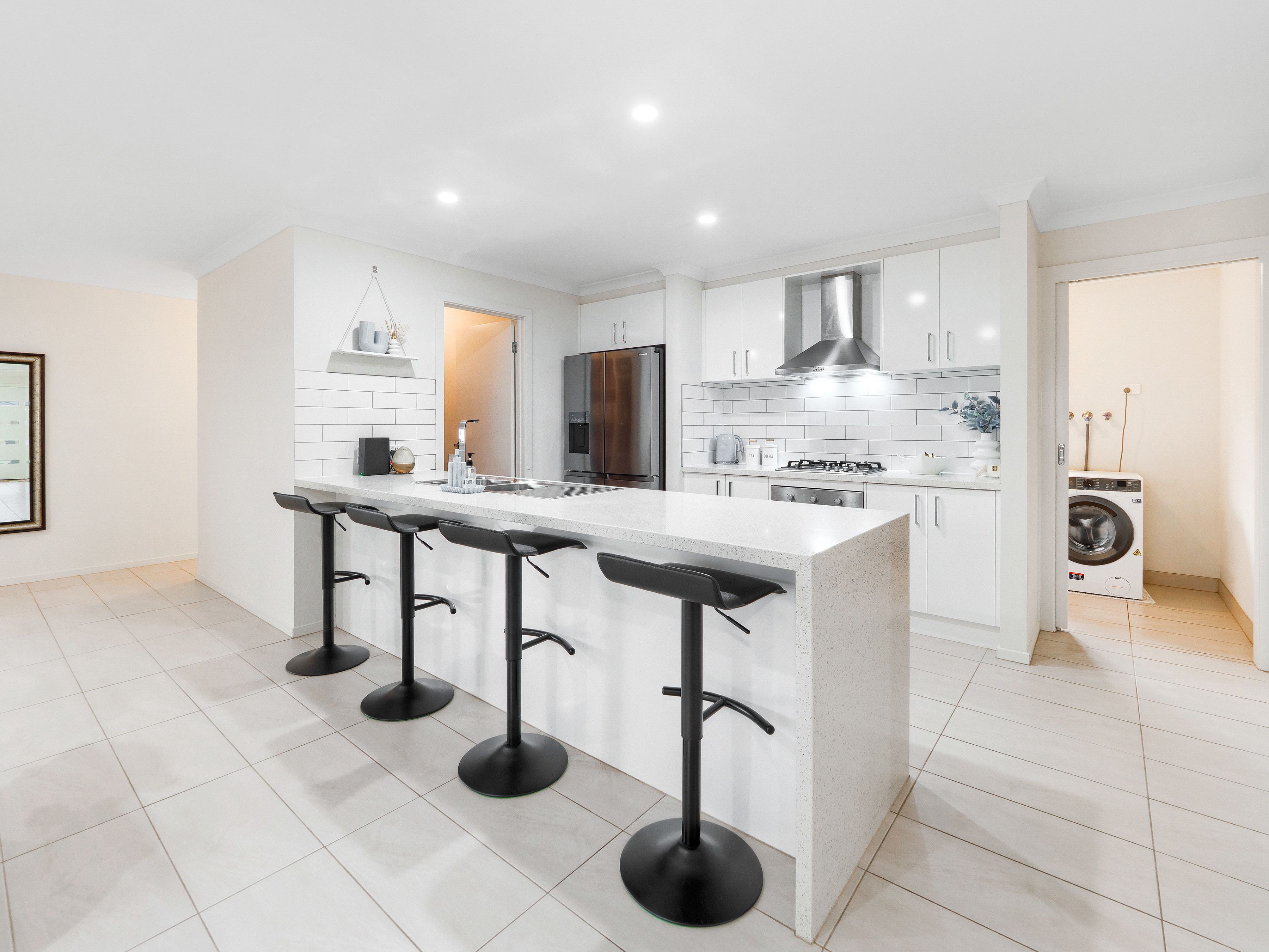 10 Bower Vine Road — photo 6 of 30