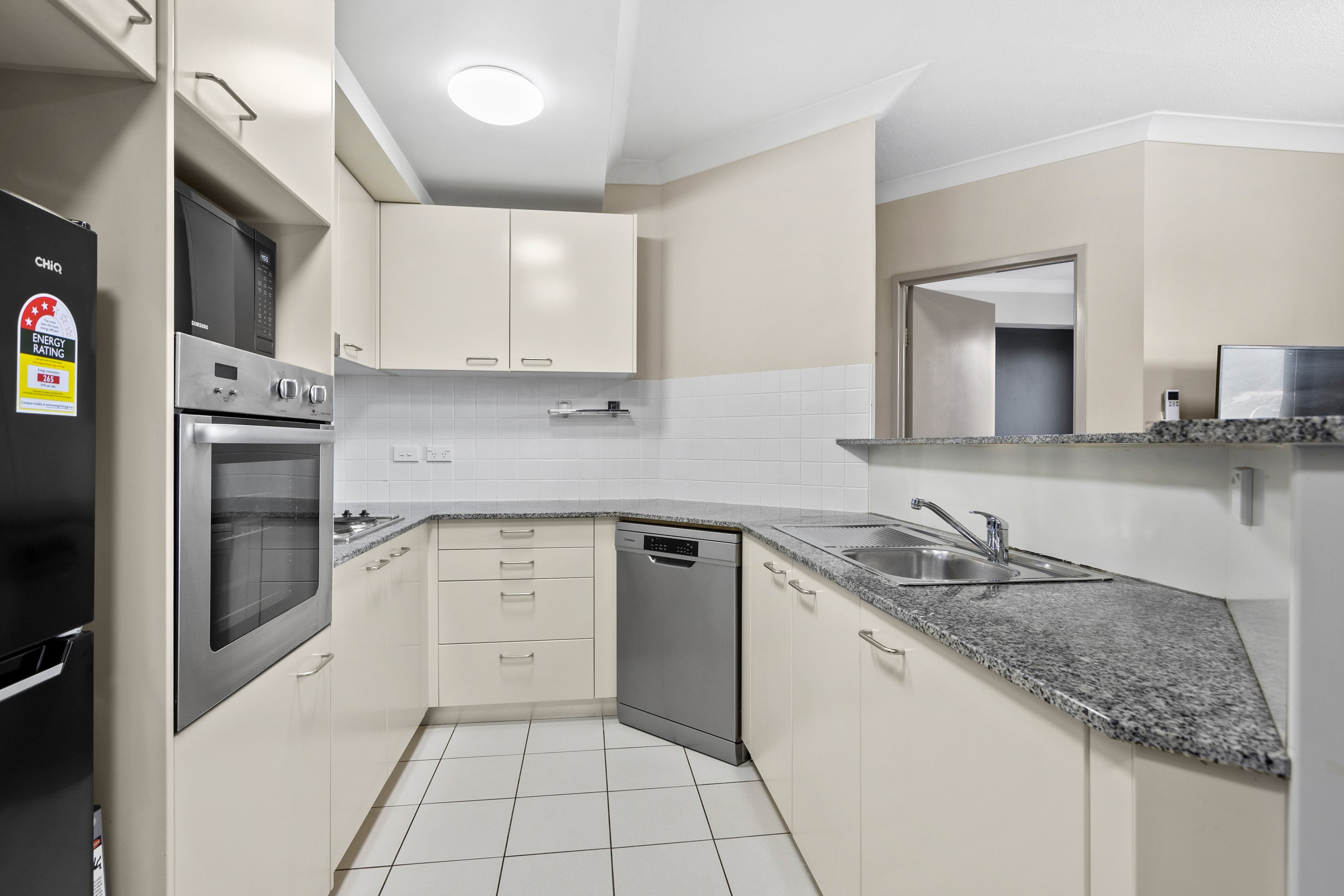 106/214-220 Princes Highway, Fairy Meadow, NSW 2519