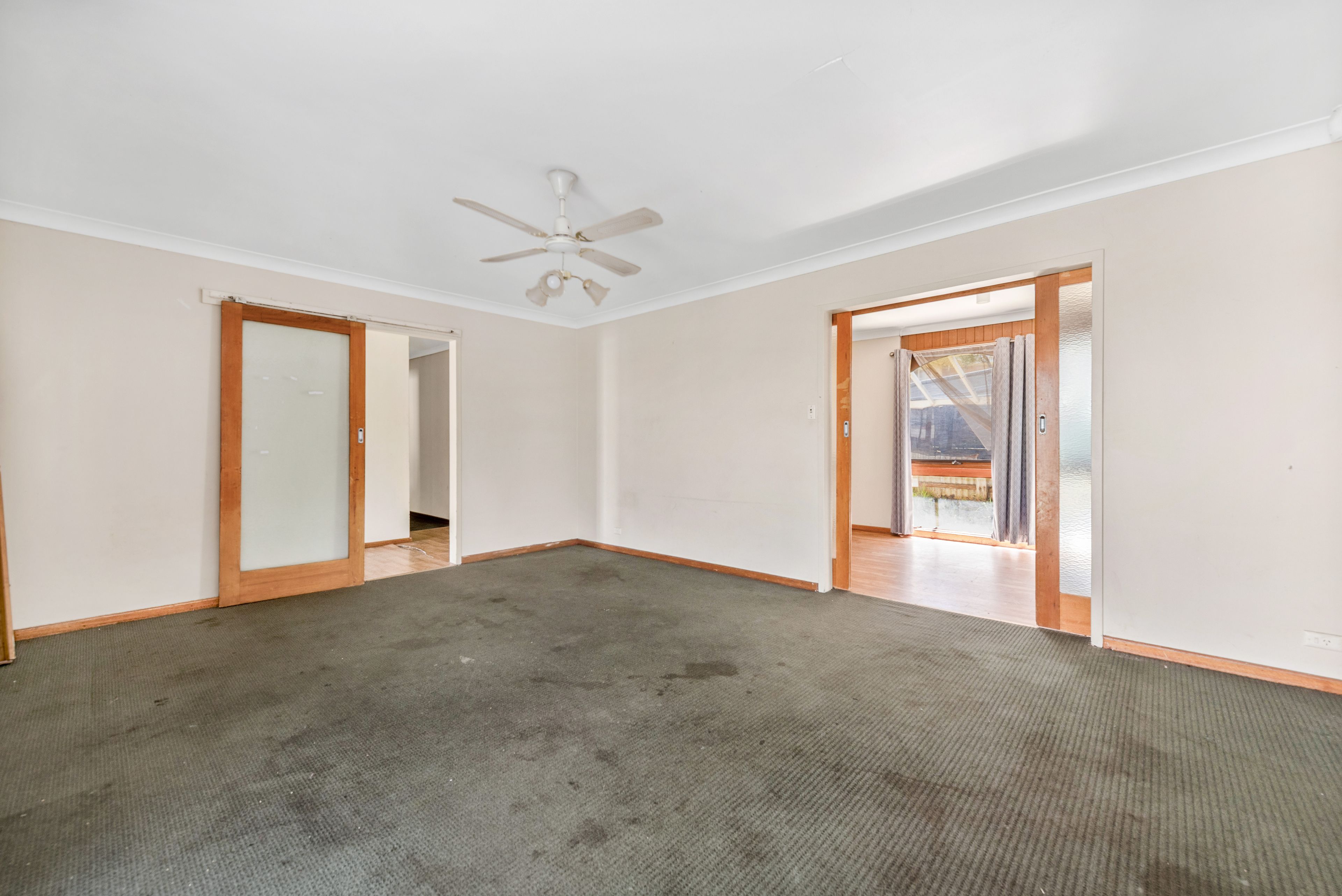19 Laffers Crescent — photo 5 of 14