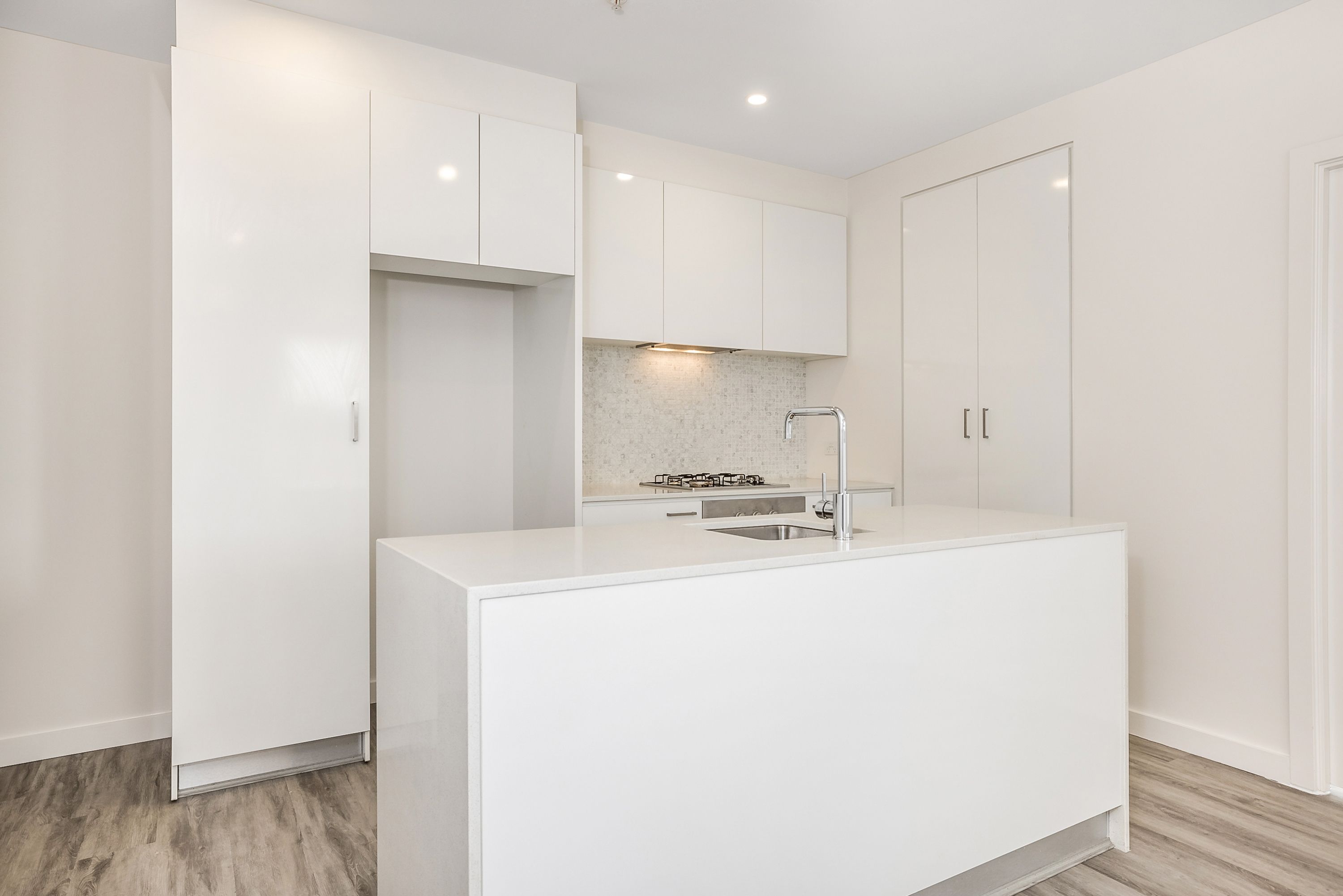 102B/404 Burwood Highway, Wantirna South, VIC 3152