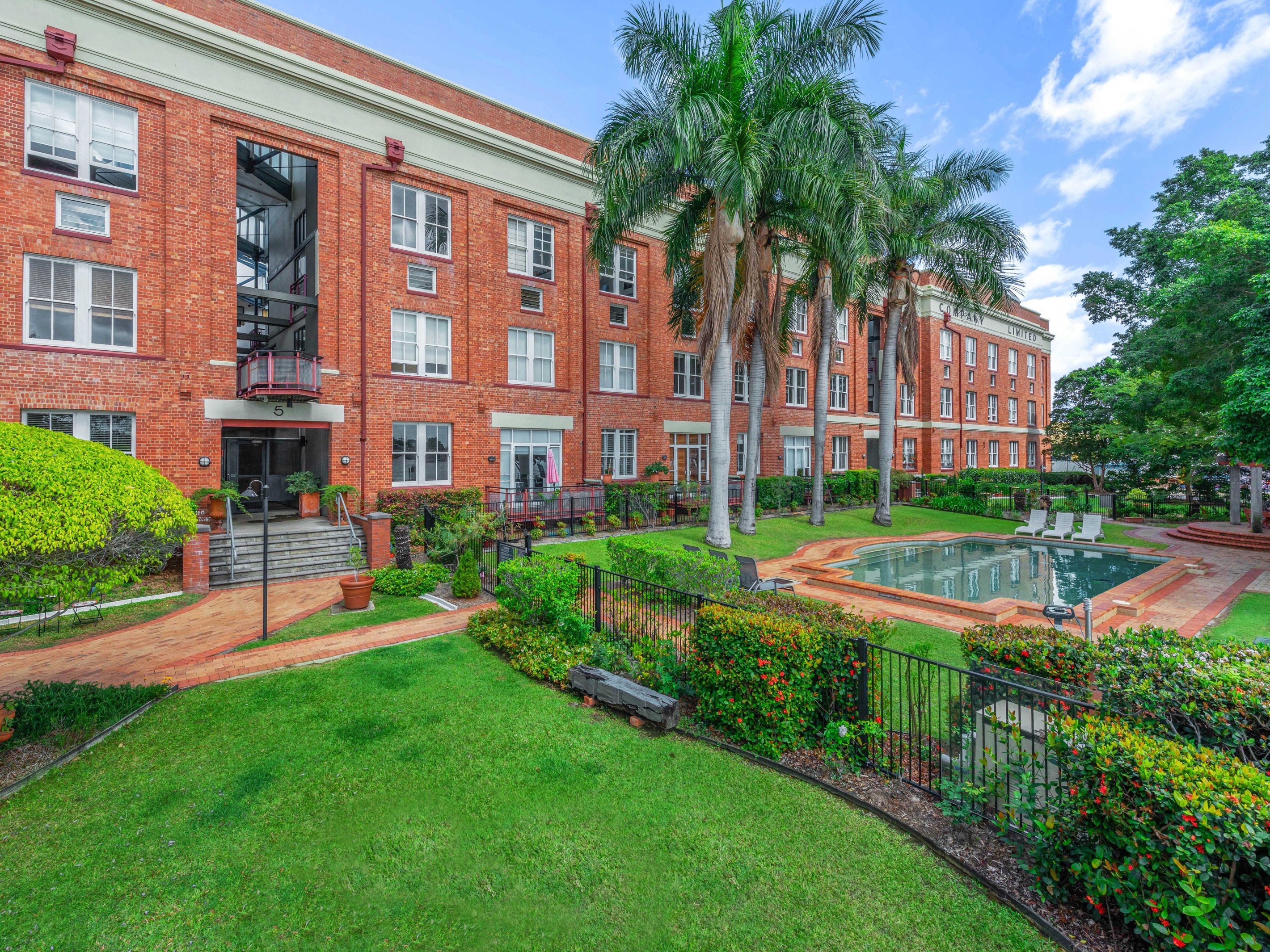 143/53 Vernon Terrace, Teneriffe, QLD 4005