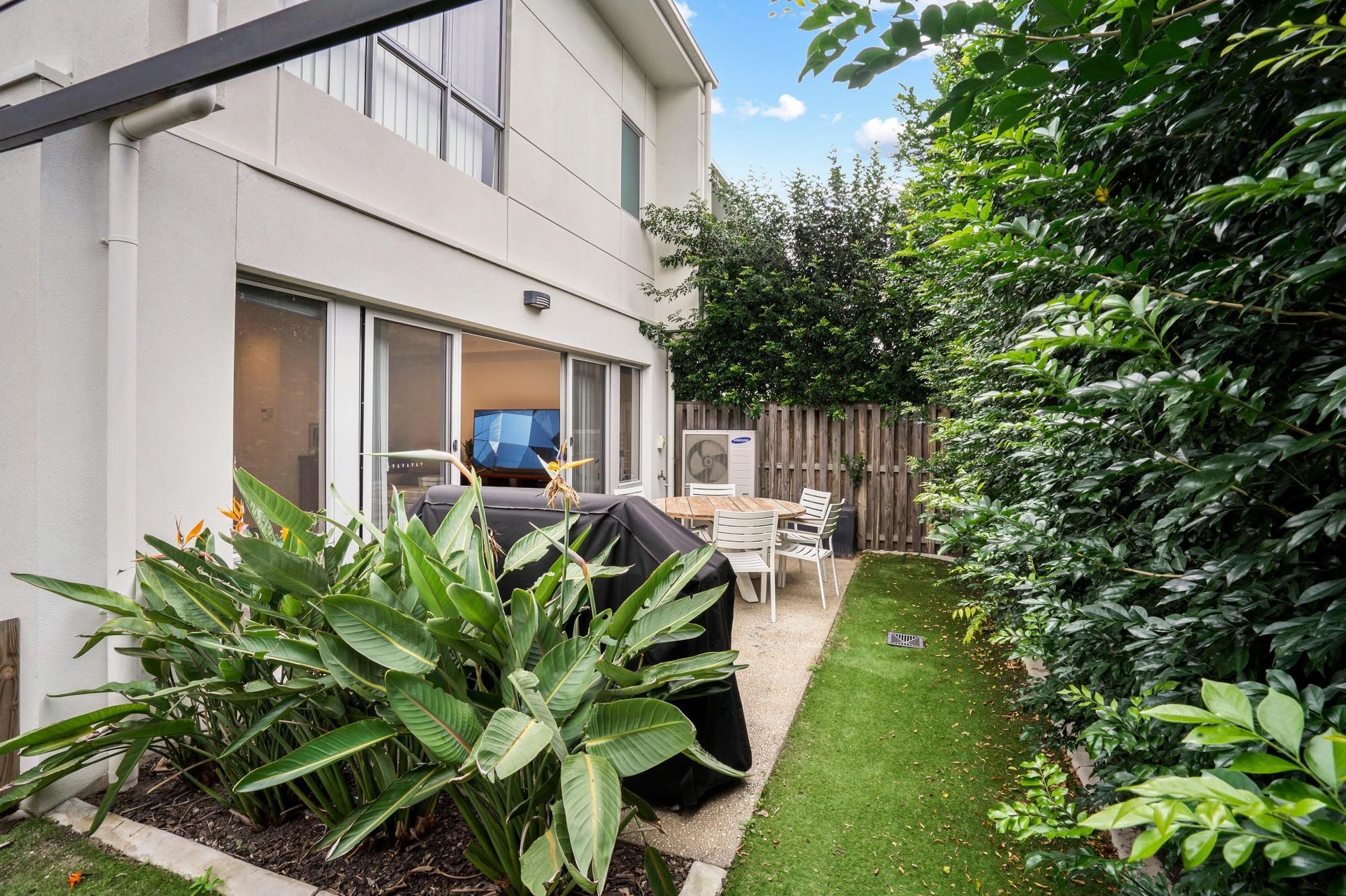 10/156 Marina Quays Boulevard, Hope Island, QLD 4212