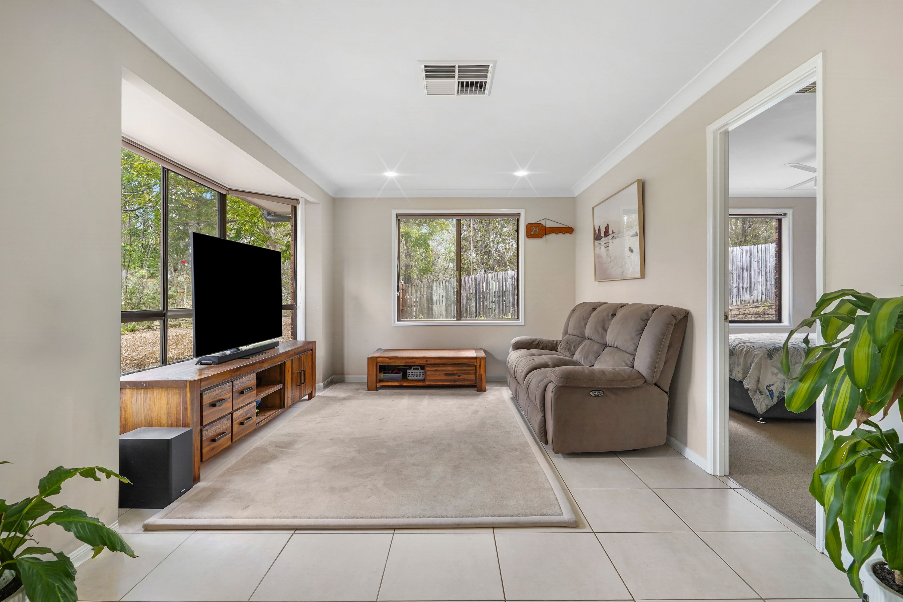 2741 Forest Hill Fernvale Road — photo 11 of 27
