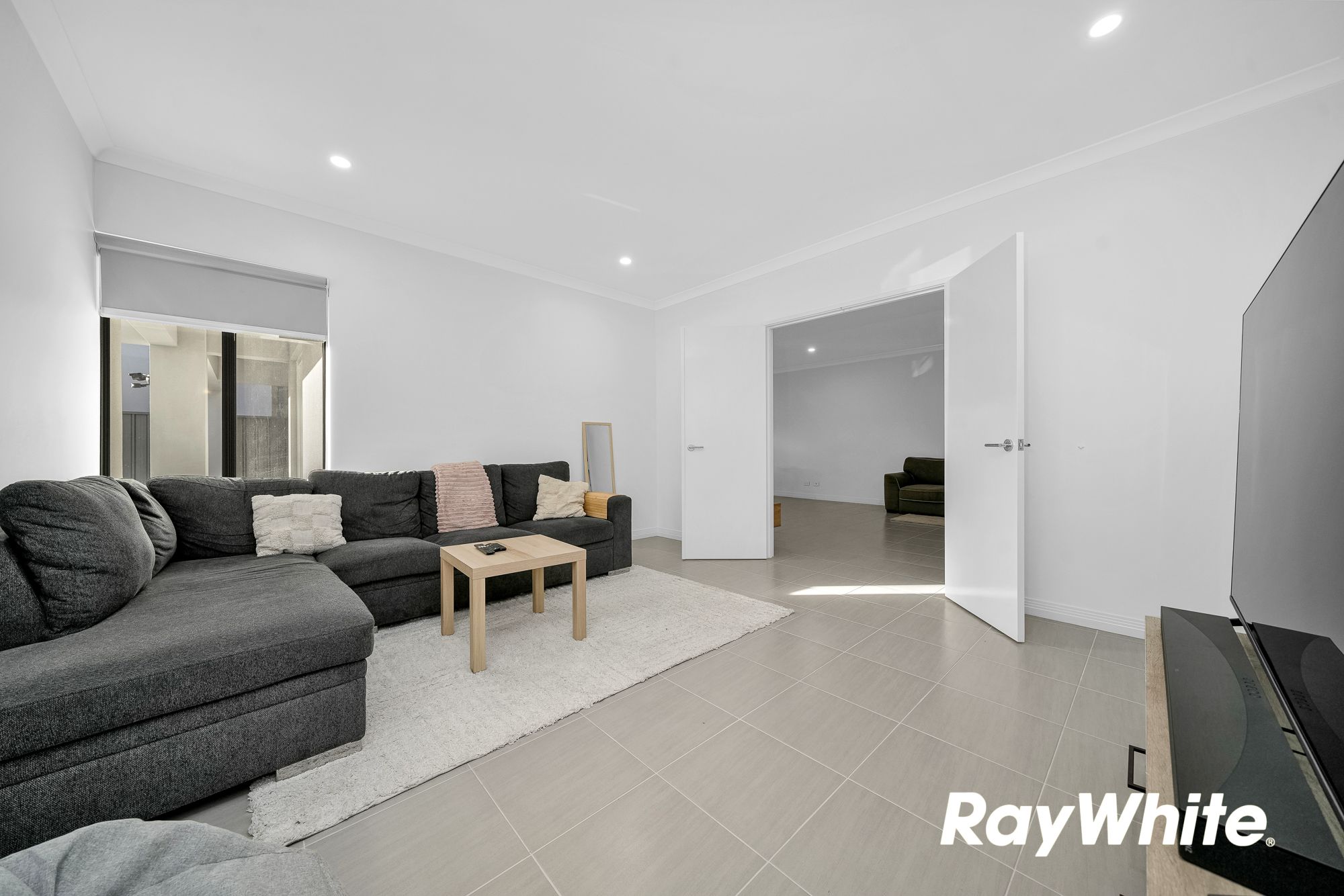 26B Southwark Way — photo 8 of 30