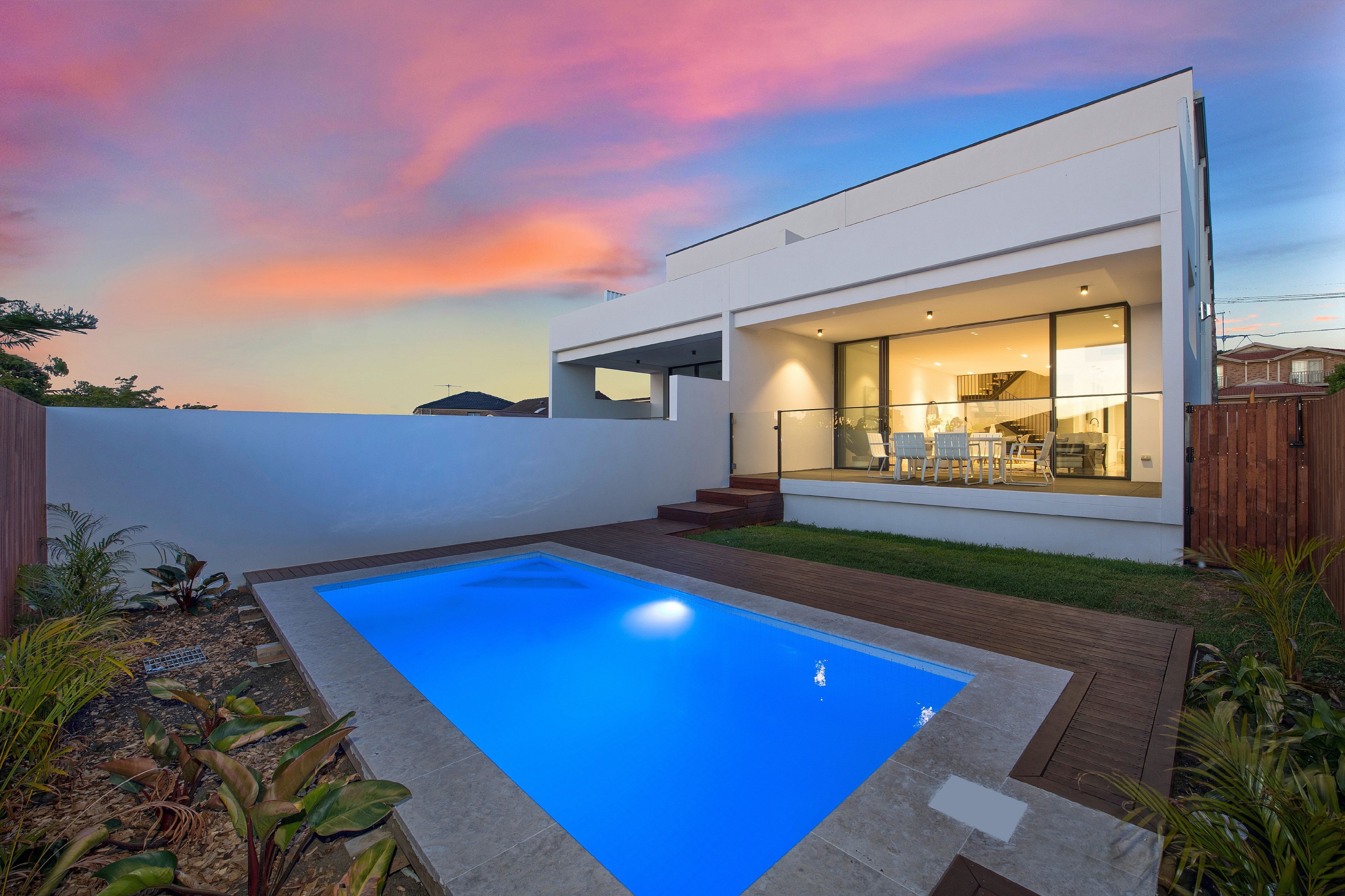 18 Mawson Parade
