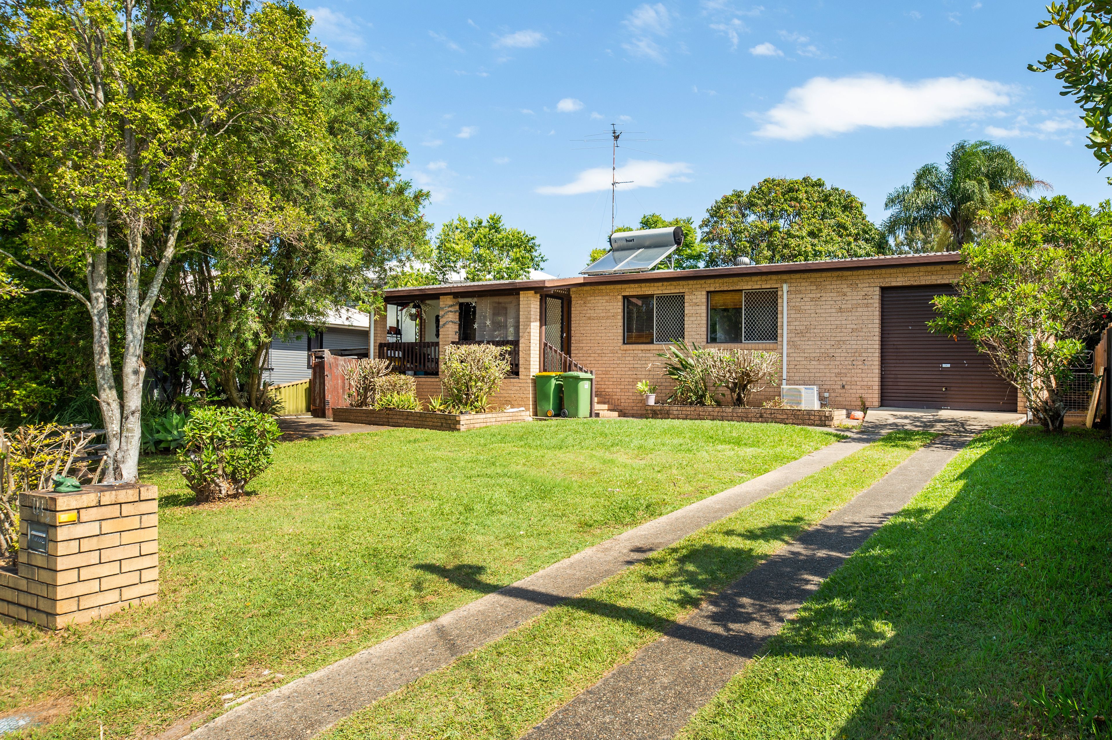 114 Eugaree Street, Southport, QLD 4215