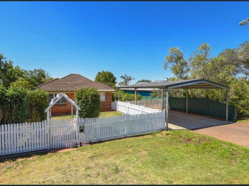 7 Macquarie Street, Centenary Heights, QLD 4350