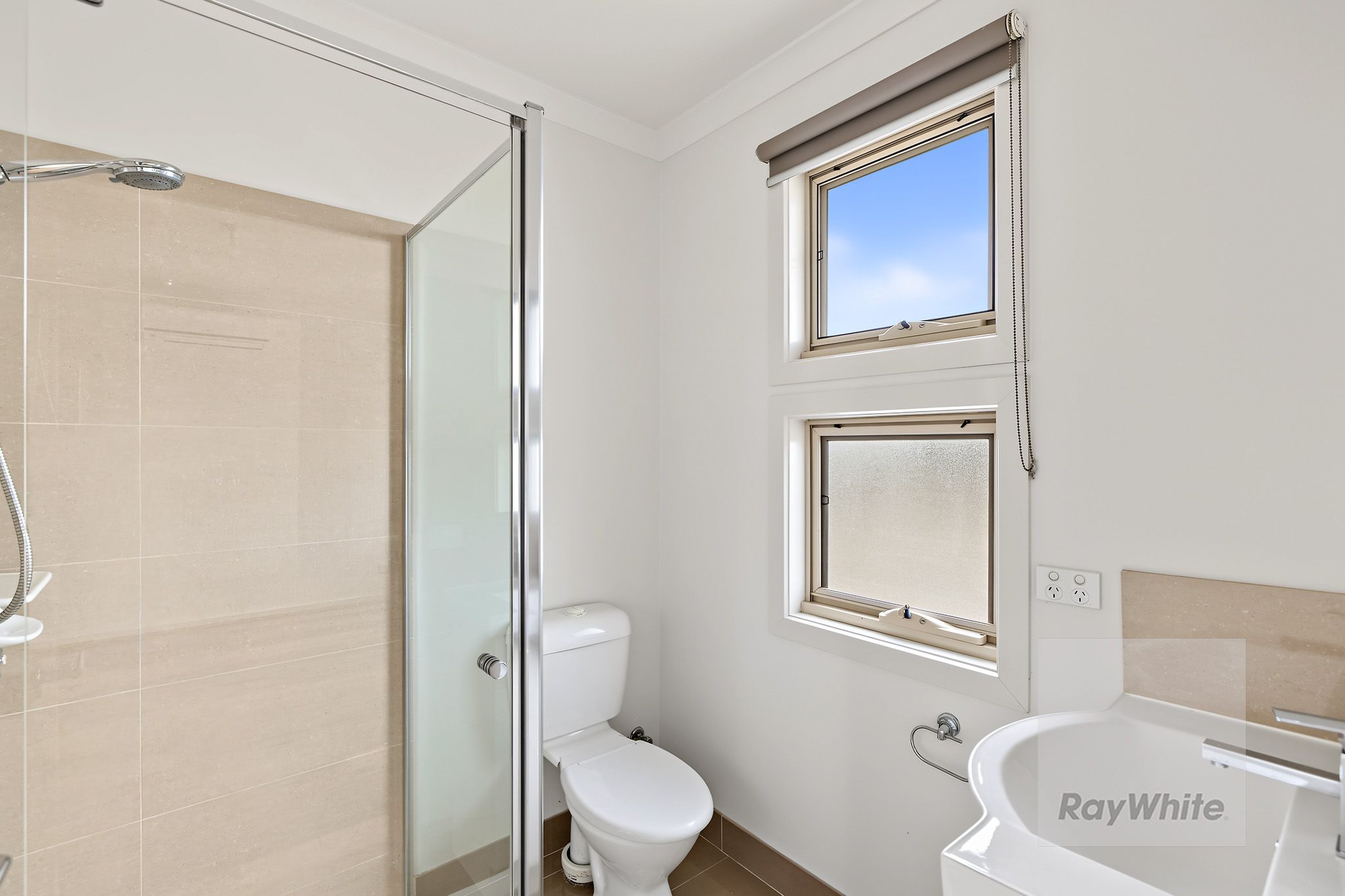 10 Erskine Way — photo 12 of 17