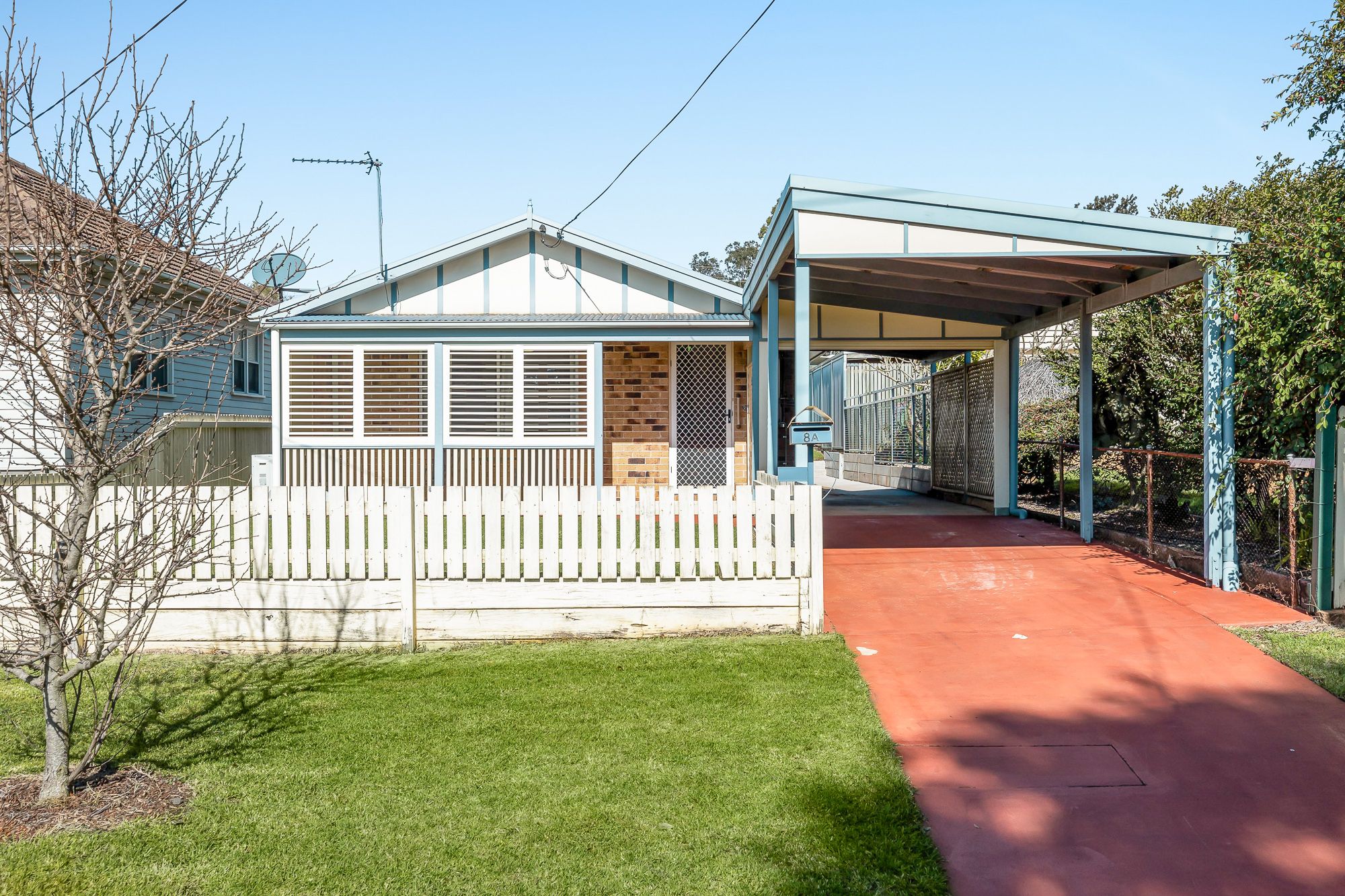 8A Hamilton Street, Newtown QLD 4350