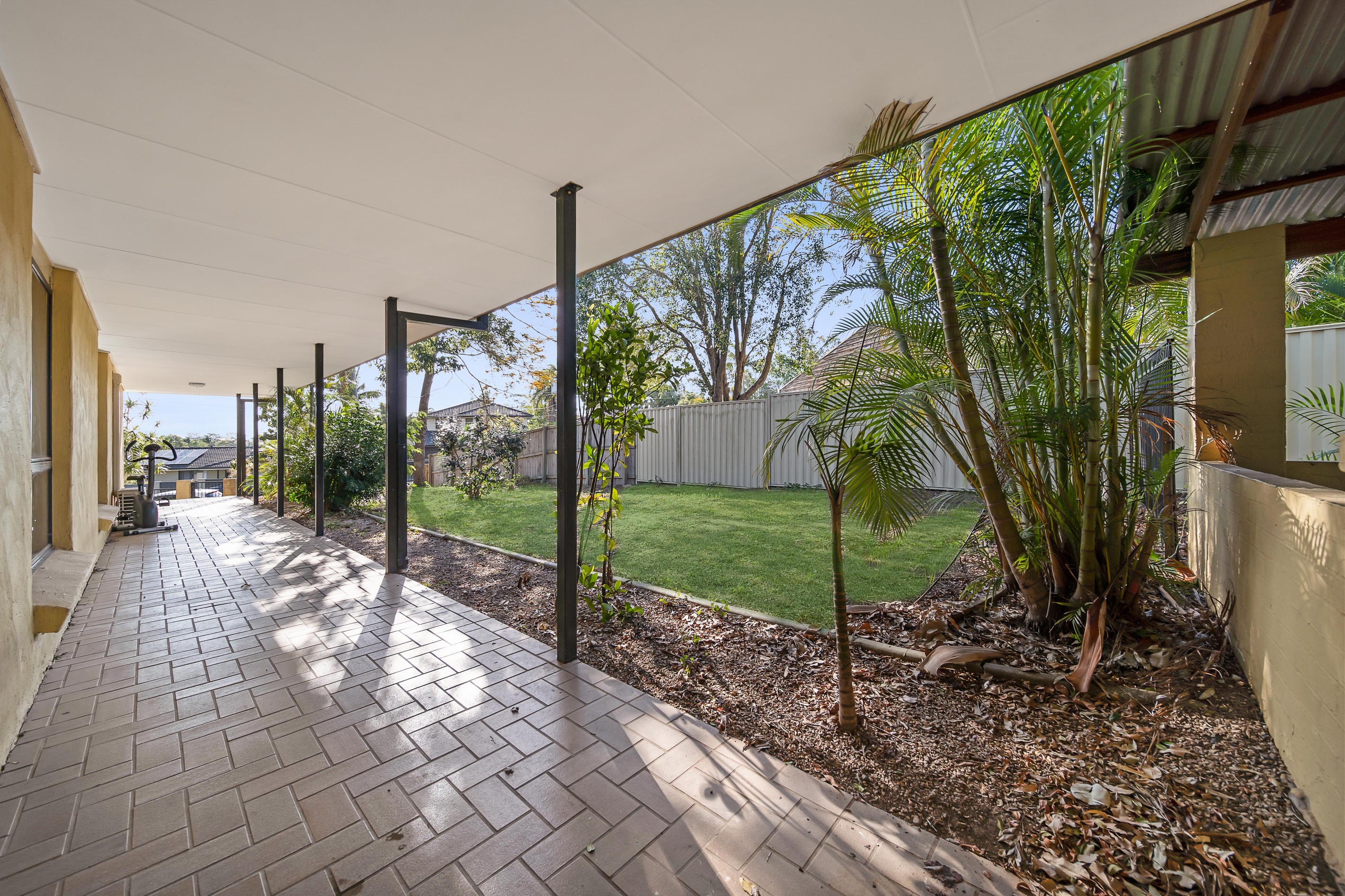 27 Trinette Street, Shailer Park, QLD 4128