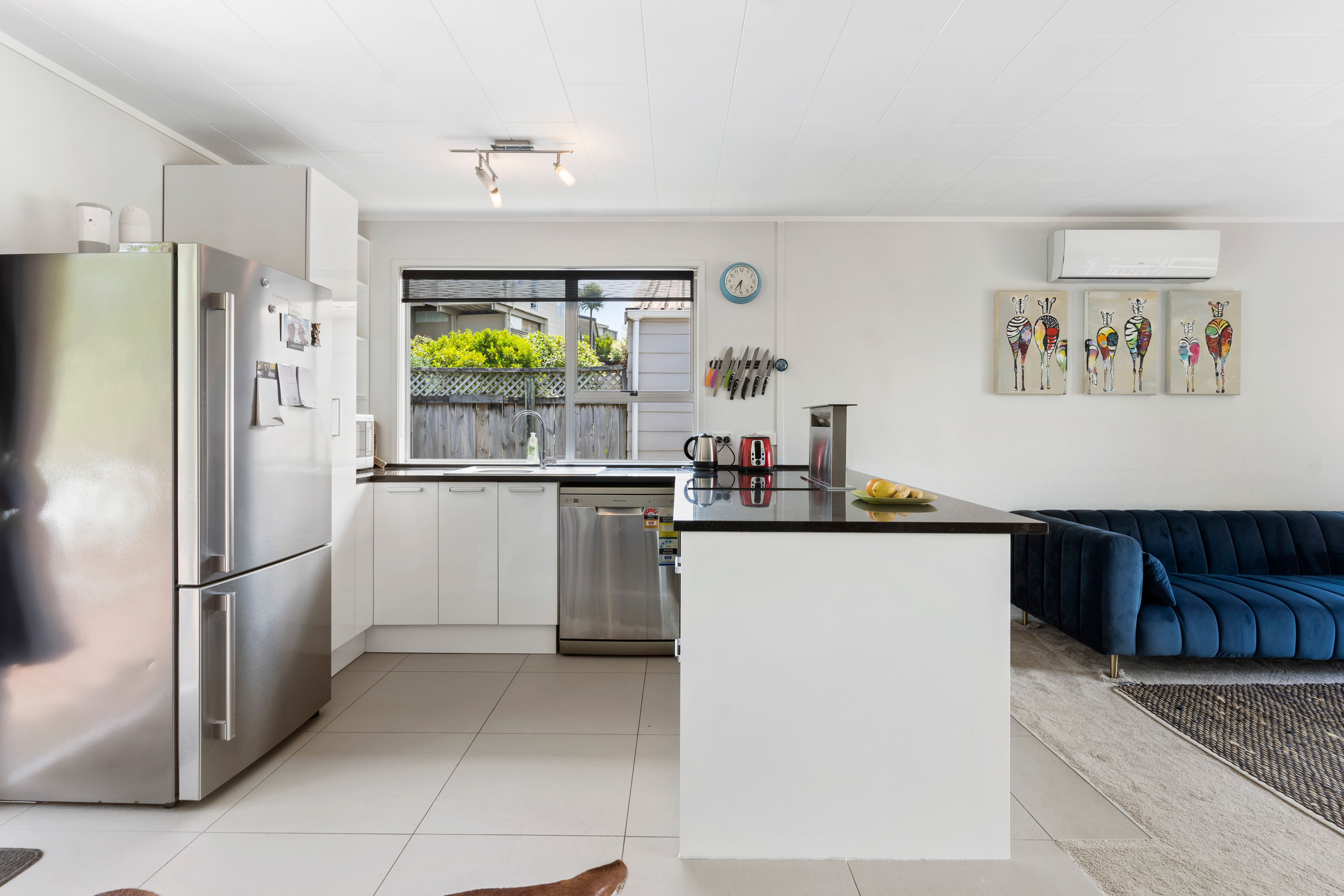 32 Glen Vista Place, Bayview, North Shore City