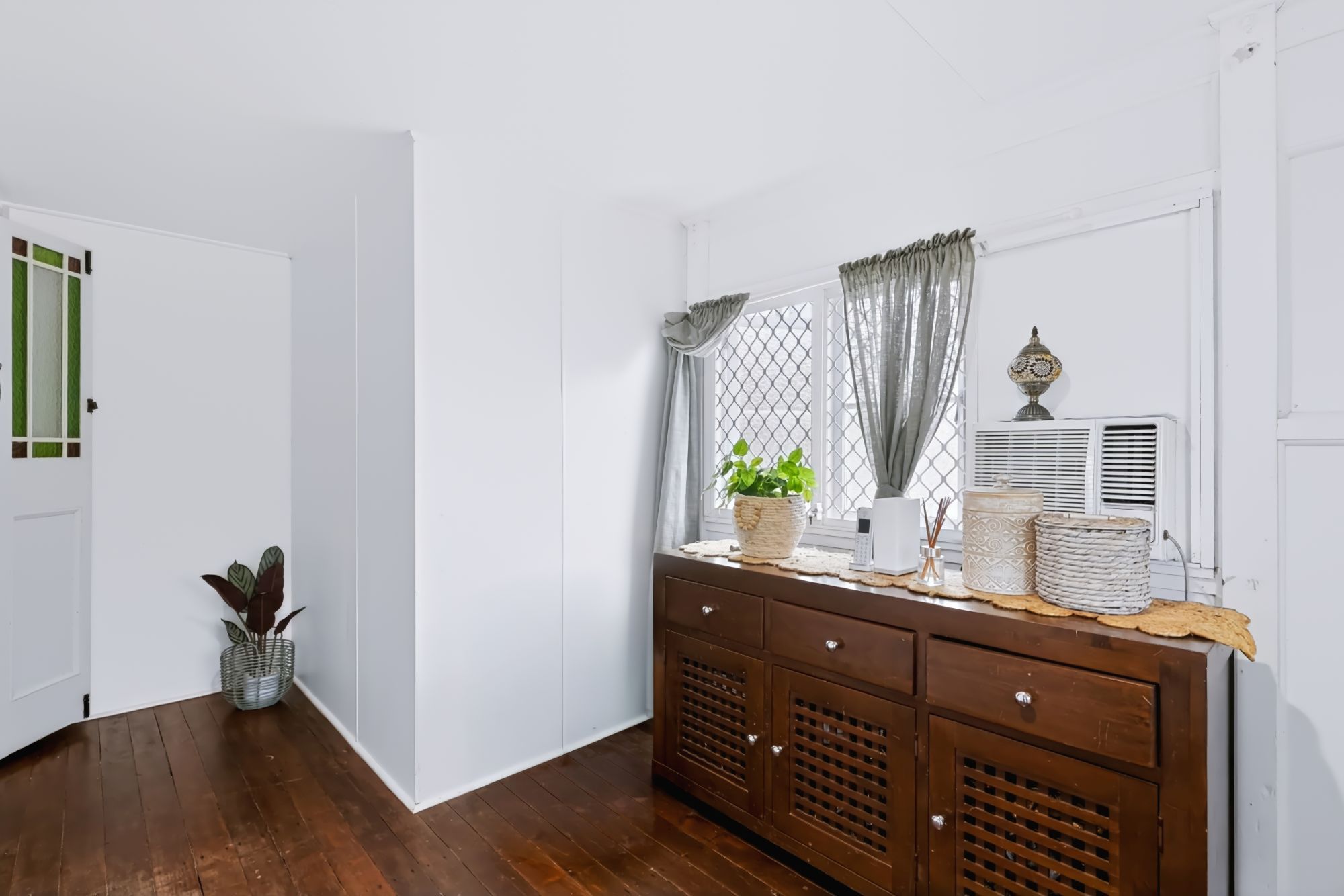 31 Ryan Street — photo 10 of 24